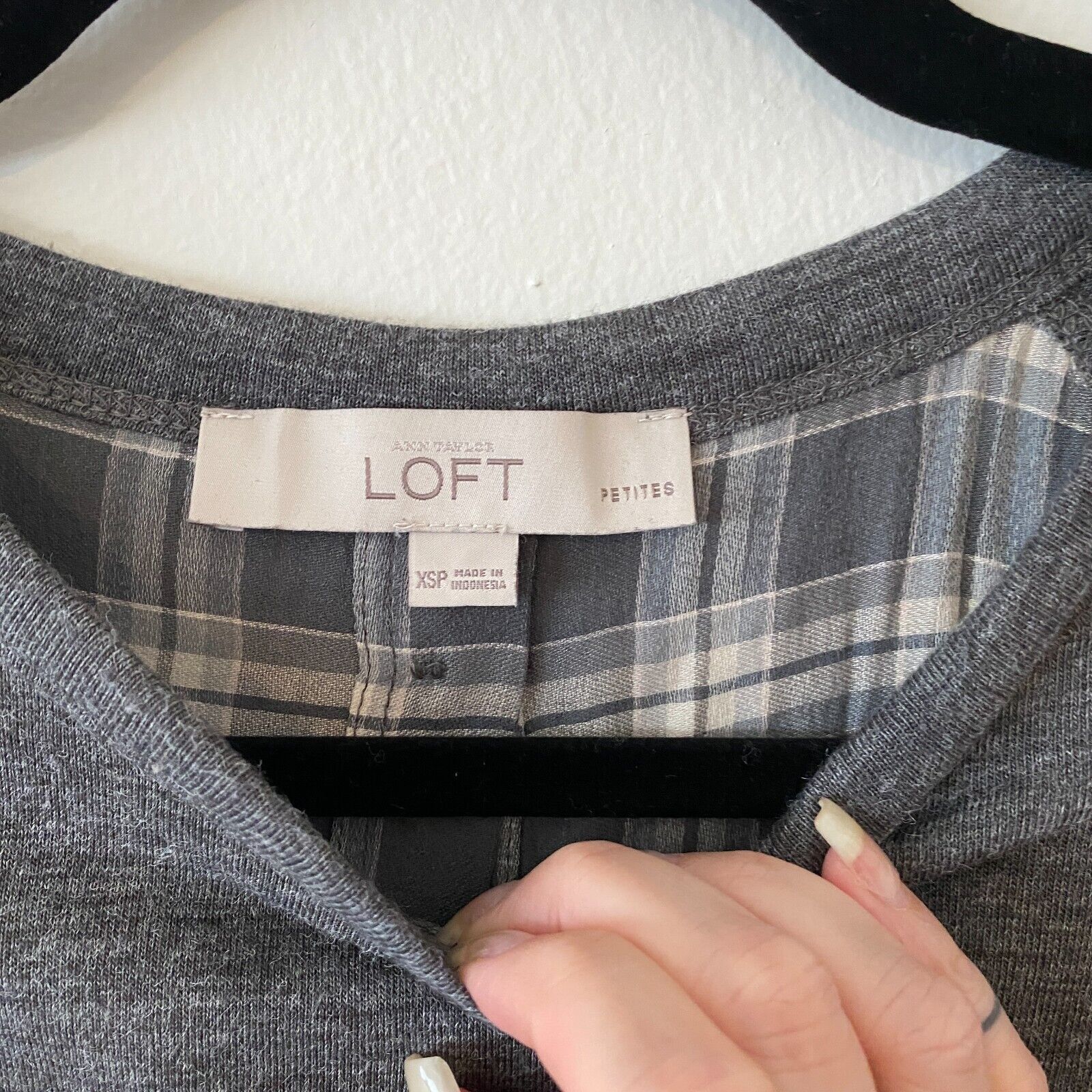 Other Ann Taylor Loft High Low Top Gray Blue Cream Plaid Button Size XS / US 0-2 / IT 36-38 - 9 Thumbnail