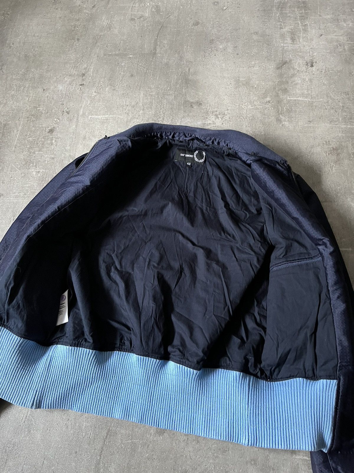 Fred Perry × Raf Simons Raf Simons X Fred Perry light bomber jacket navy Size US M / EU 48-50 / 2 - 10 Thumbnail
