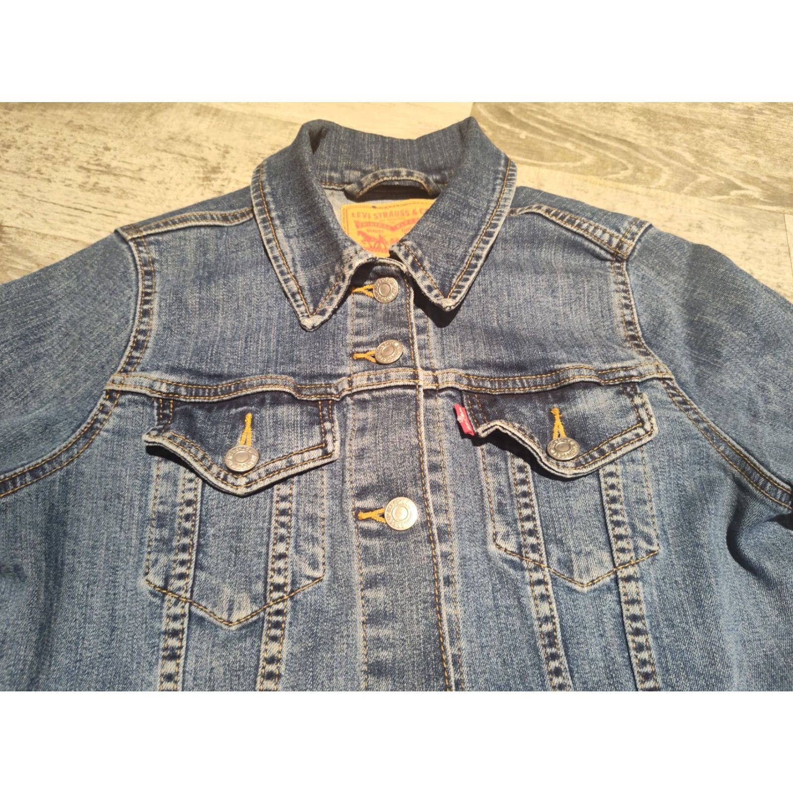 Levi's VINTAGE Levi's Original Trucker Denim Jacket Women’s Medium Blue Slim Fit Classic Size M / US 6-8 / IT 42-44 - 6 Thumbnail