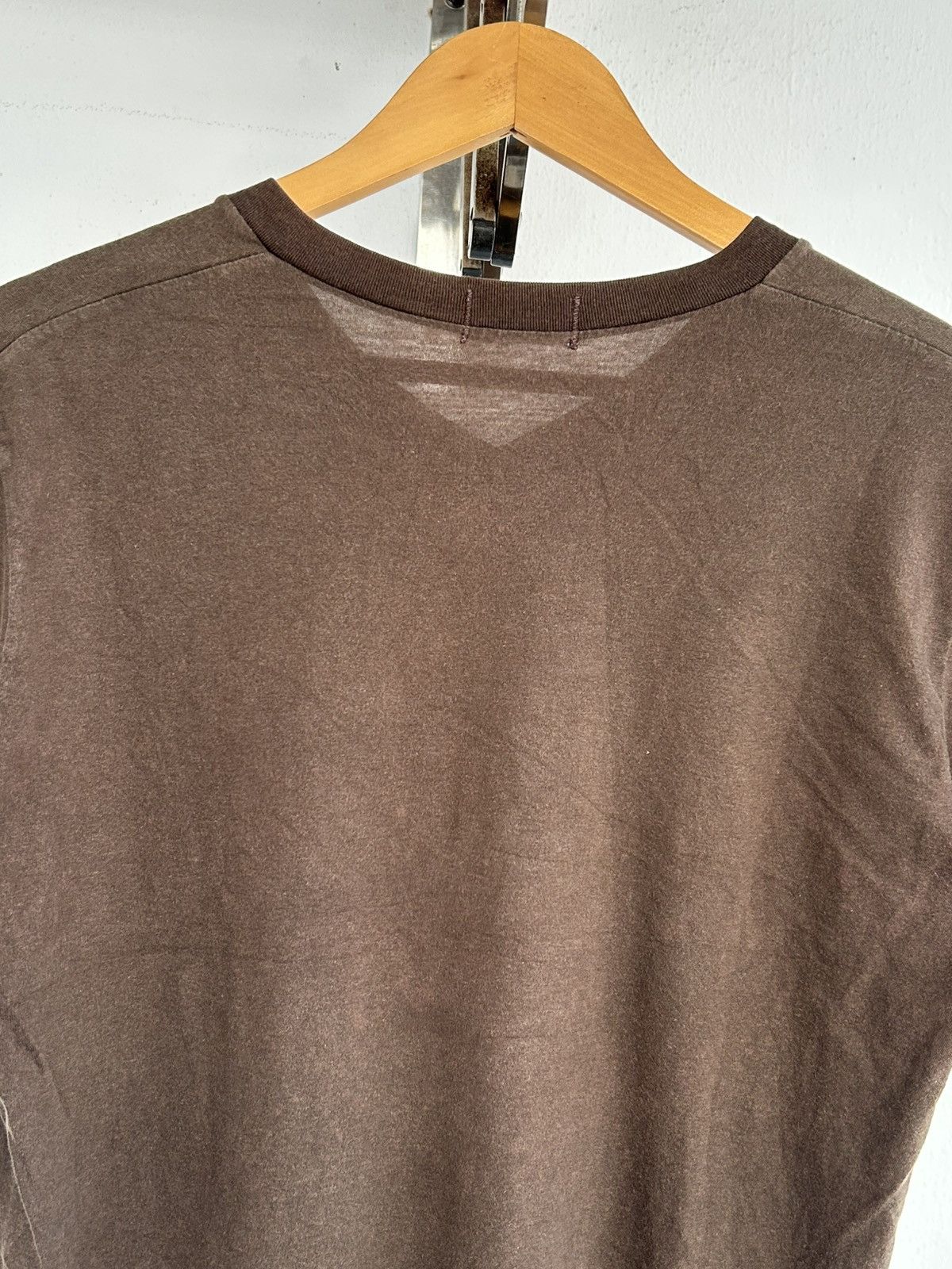Helmut Lang Helmut Lang Vneck Brown Plain Tee Size US M / EU 48-50 / 2 - 4 Thumbnail