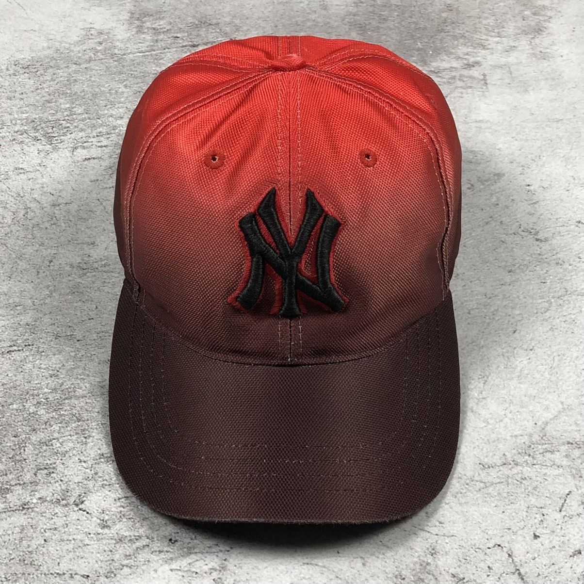 New York Yankees Y2K Rare MLB Yankees NY USA Gradient Colour Cap ruff ryders Size ONE SIZE - 2 Thumbnail