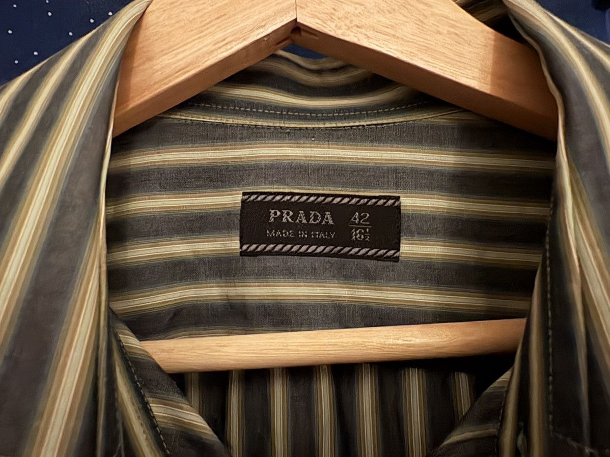 Prada Prada button up shirt Size US S / EU 44-46 / 1 - 2 Thumbnail