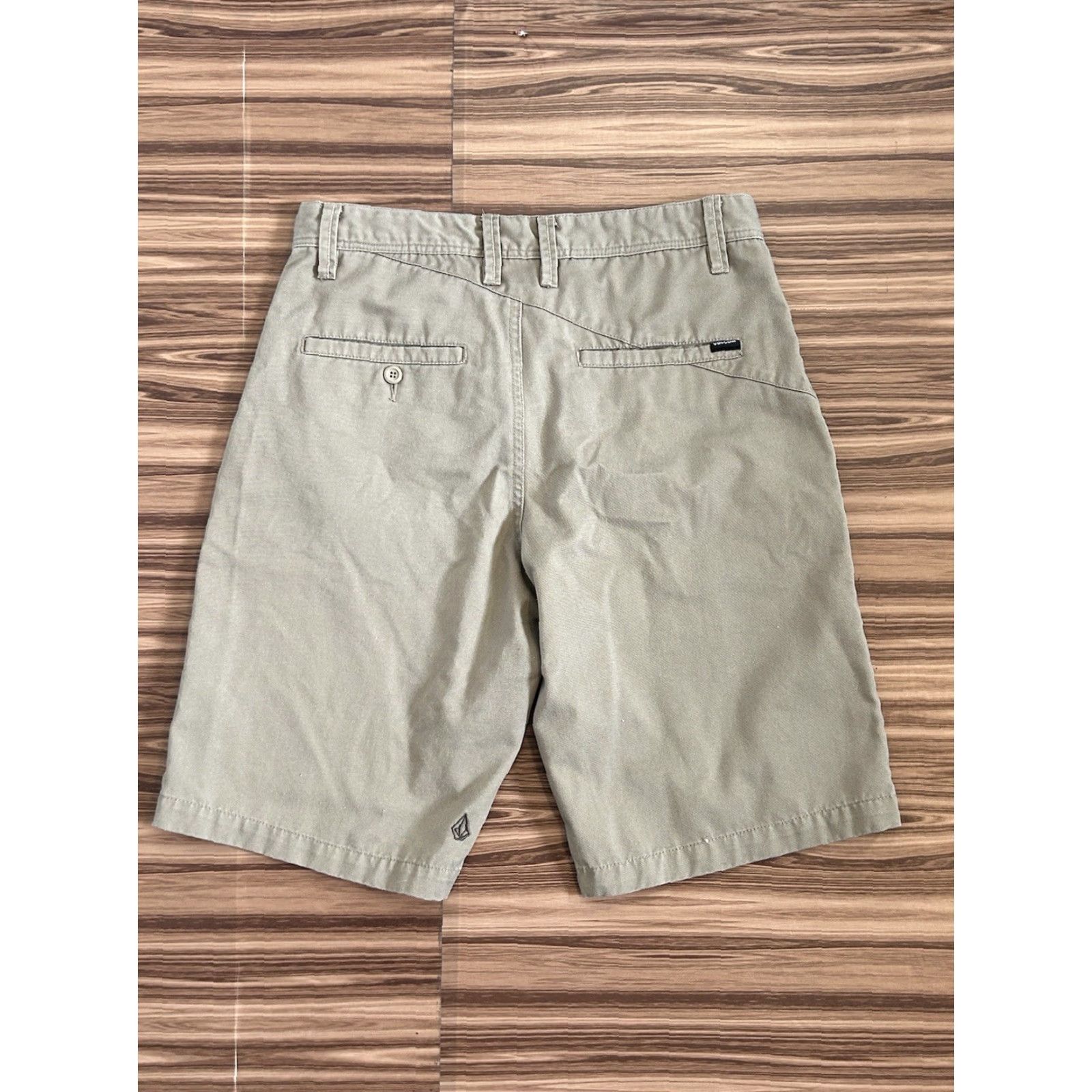 Volcom VINTAGE Volcom Chino Shorts Men 30 Beige Tan Big & Tall Beiges (Beige/Tan) - Men’s Volcom Chino Shorts 30 Beige tan Size US 30 / EU 46 - 2 Thumbnail