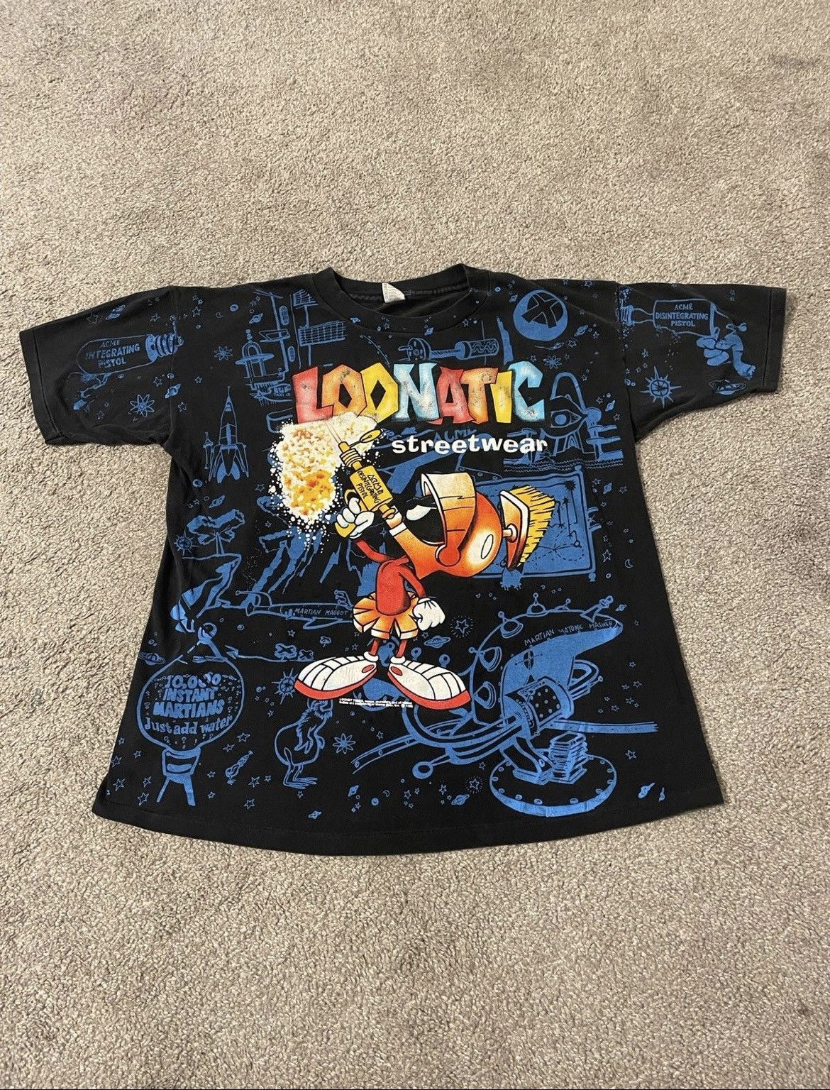 Vintage Vintage 90s Looney Tunes Shirt XL All Over Print Made In USA Size US XL / EU 56 / 4 - 7 Thumbnail