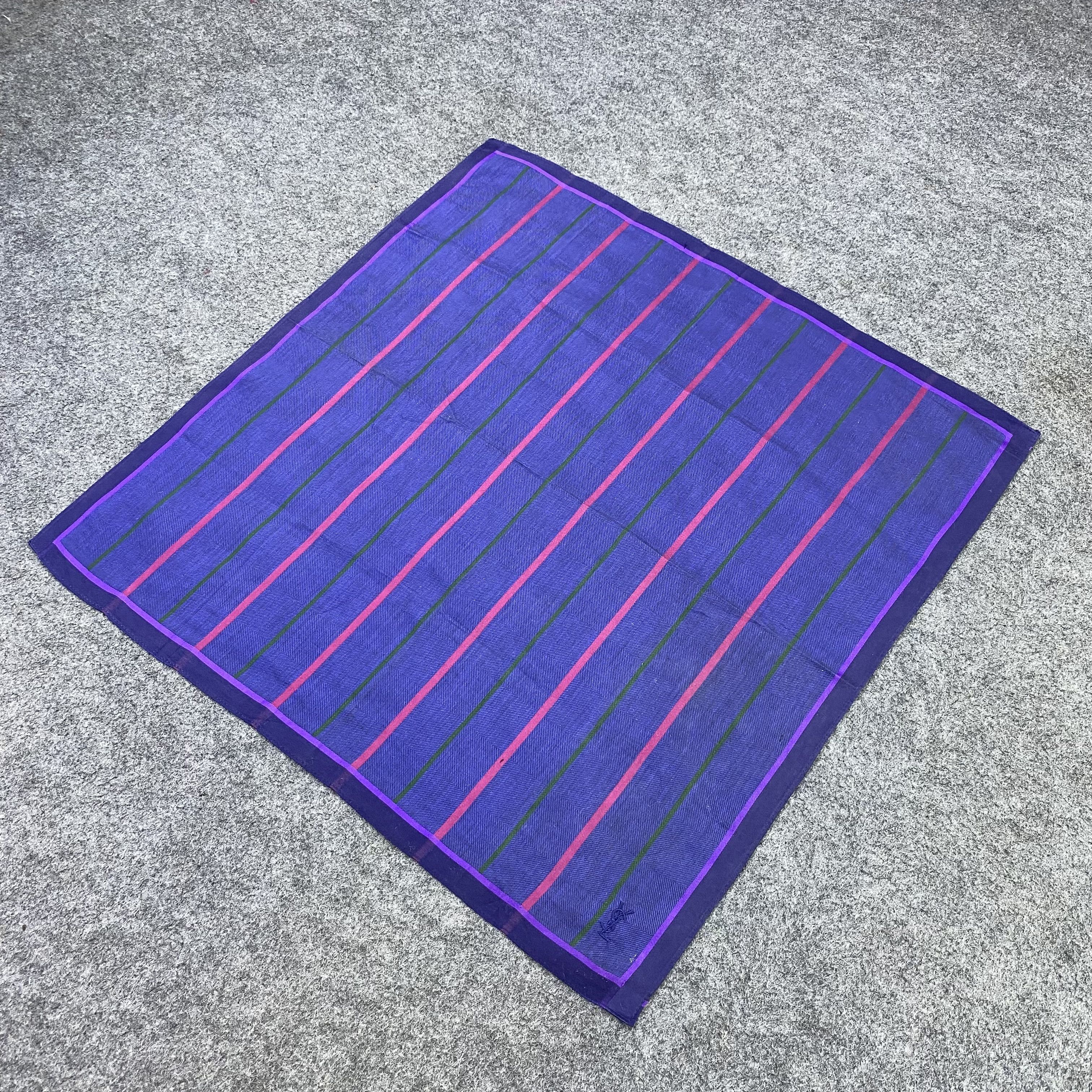 Yves Saint Laurent YSL Handkerchief / Bandana / Neckerchief-B2162 Size ONE SIZE - 4 Thumbnail