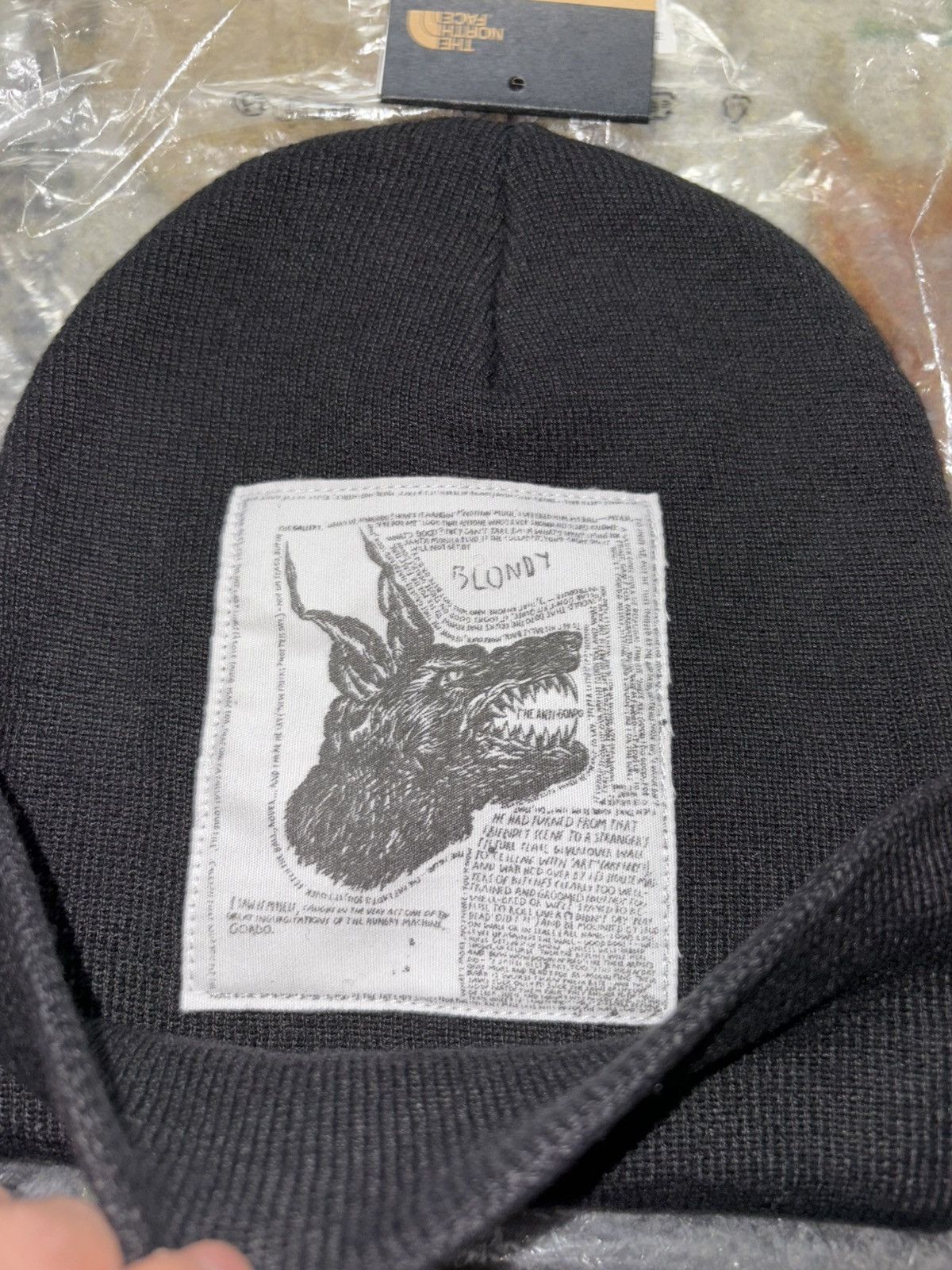 Supreme × The North Face Supreme The North Face Beanie (FW24) Black Size ONE SIZE - 3 Thumbnail