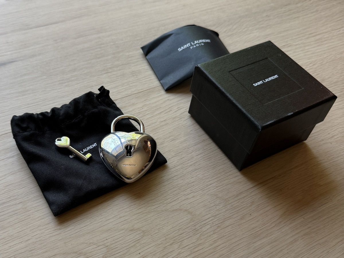 Saint Laurent Paris Saint Laurent Paris Heart 3D Padlock - Gift Bag Included Size ONE SIZE - 7 Thumbnail