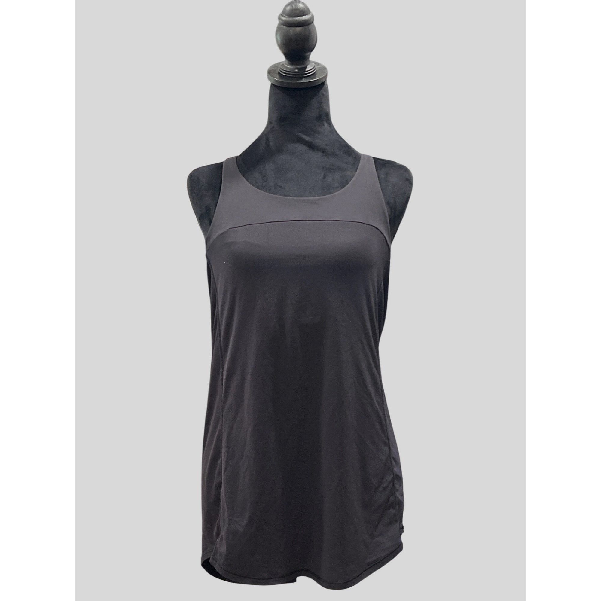 Lululemon Lululemon Black Strappy Back Tank Top Womens Size 8 Size M / US 6-8 / IT 42-44 - 2 Thumbnail