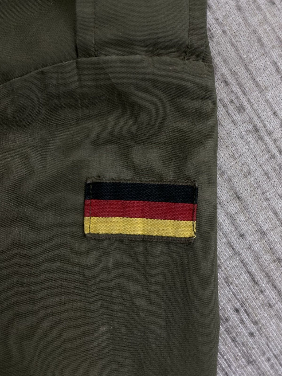 Vintage Vintage German BW (Bundeswehr) 80's OD Mountain Parka Size US XL / EU 56 / 4 - 10 Thumbnail