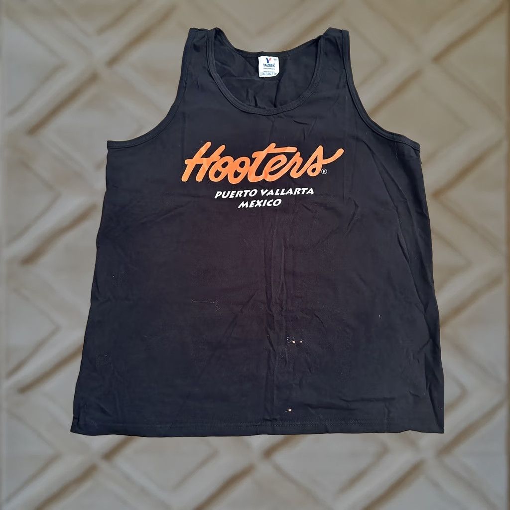 Vintage VINTAGE Hooters Tanktop Puerto Vallarta Mexico Tanktop Mens XL Black Cotton Short Sleeve Crew Neck T-Shirt Hooters Vintage Mens XL Black Cotton Size US XL / EU 56 / 4 - 1 Thumbnail