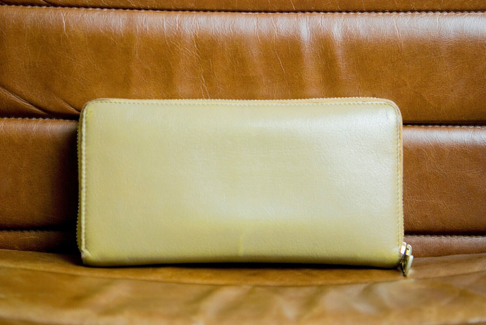 Yves Saint Laurent YSL Yves Saint Laurent Womens Monogram Wallet Long Beige Size ONE SIZE - 5 Thumbnail