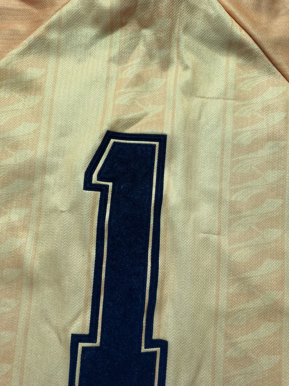 Puma × Vintage Vintage puma sheffield Wednesday United goalkeeper Jersey L Size US L / EU 52-54 / 3 - 8 Thumbnail