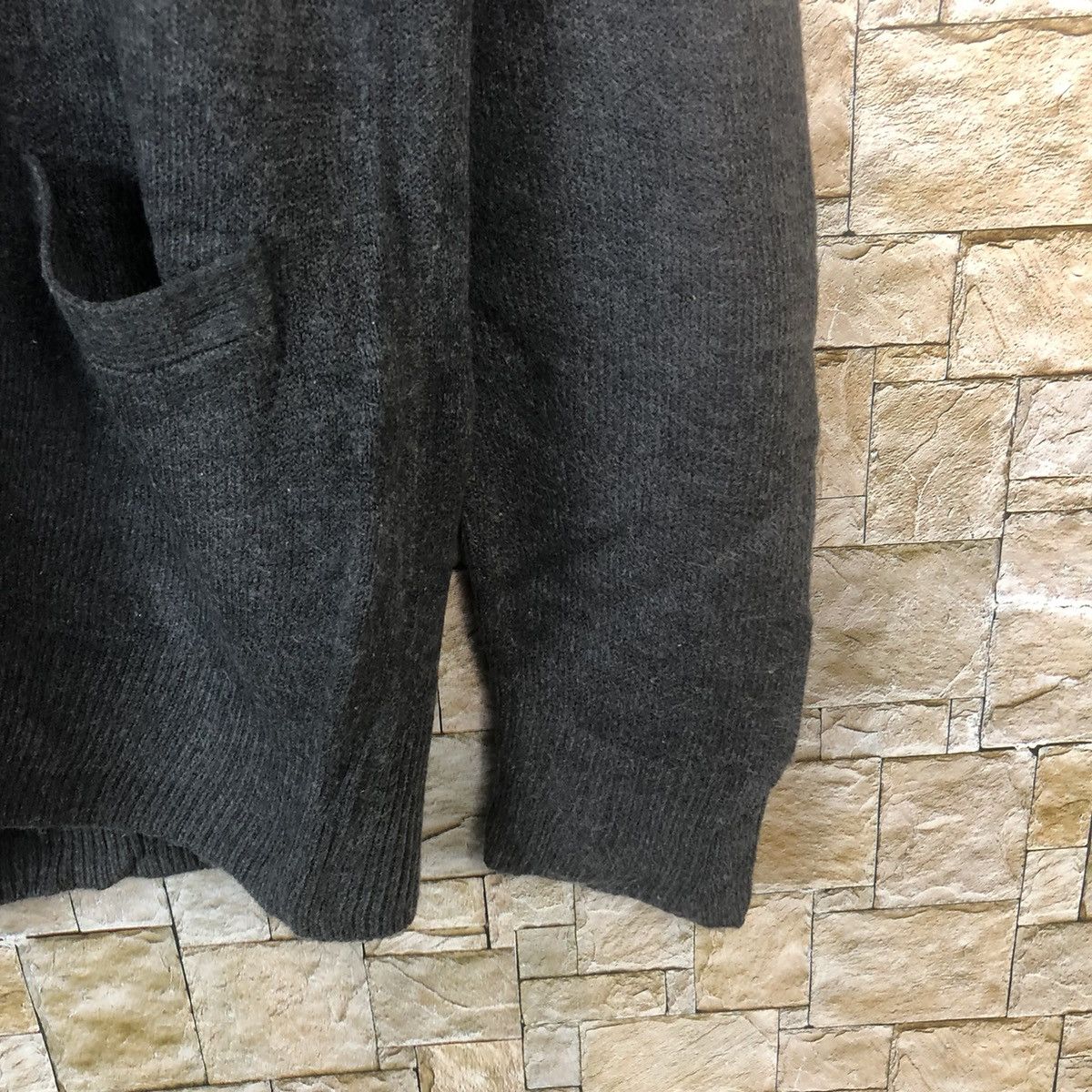 GU GU plain faded vintage Grey Knitwear cardigan #A2 Size US L / EU 52-54 / 3 - 8 Thumbnail