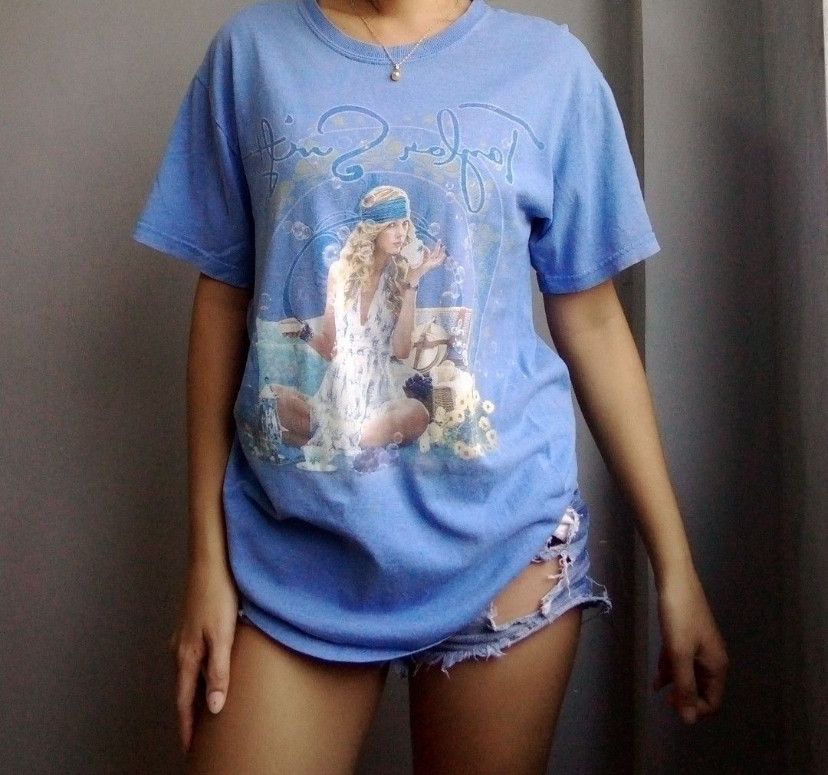 Band Tees × Vintage 2009 Fearless Taylor Swift Tour Shirt Size US S / EU 44-46 / 1 - 1 Thumbnail