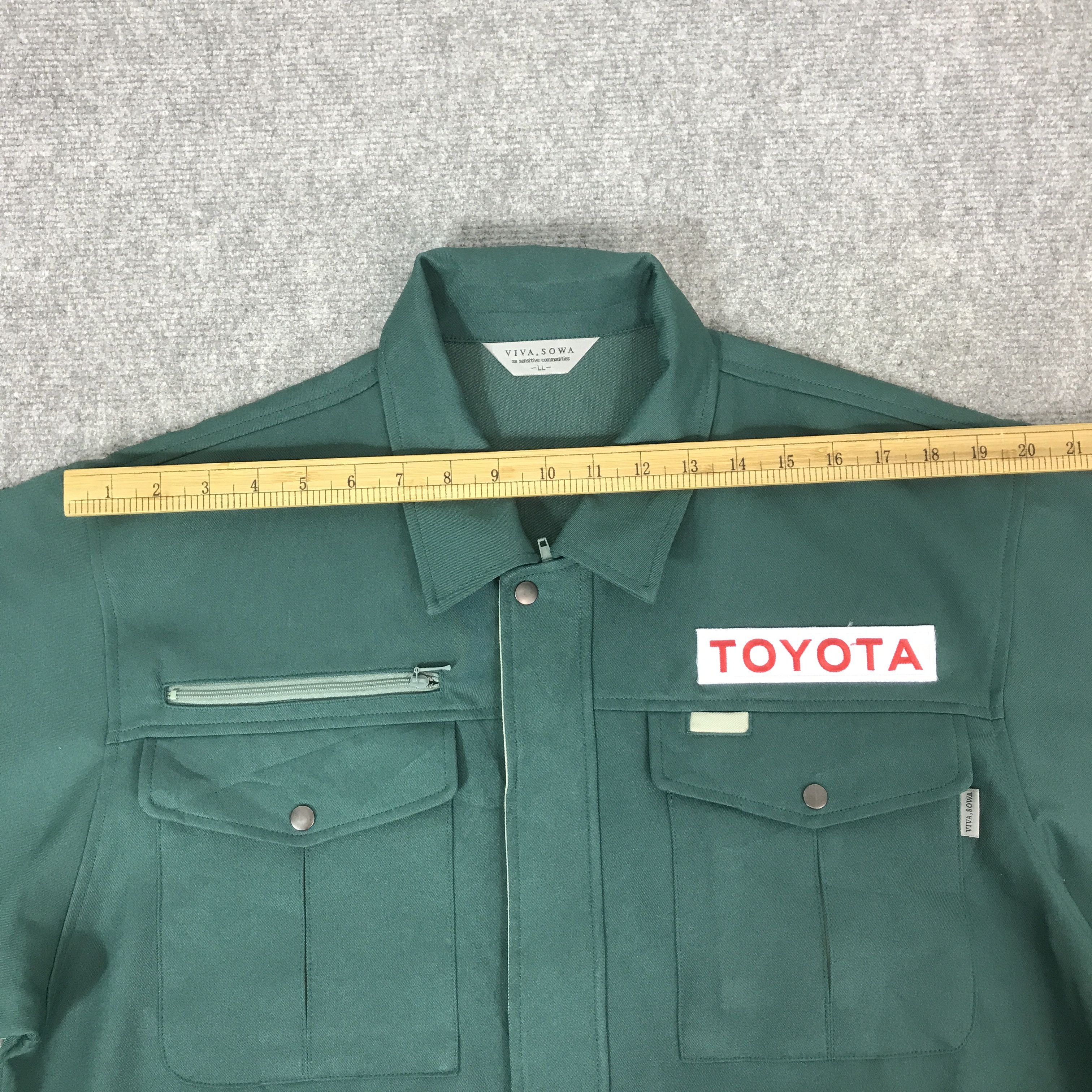 Japanese Brand Toyota Racing Motorsport custom Jacket K66B15 Size US L / EU 52-54 / 3 - 6 Thumbnail