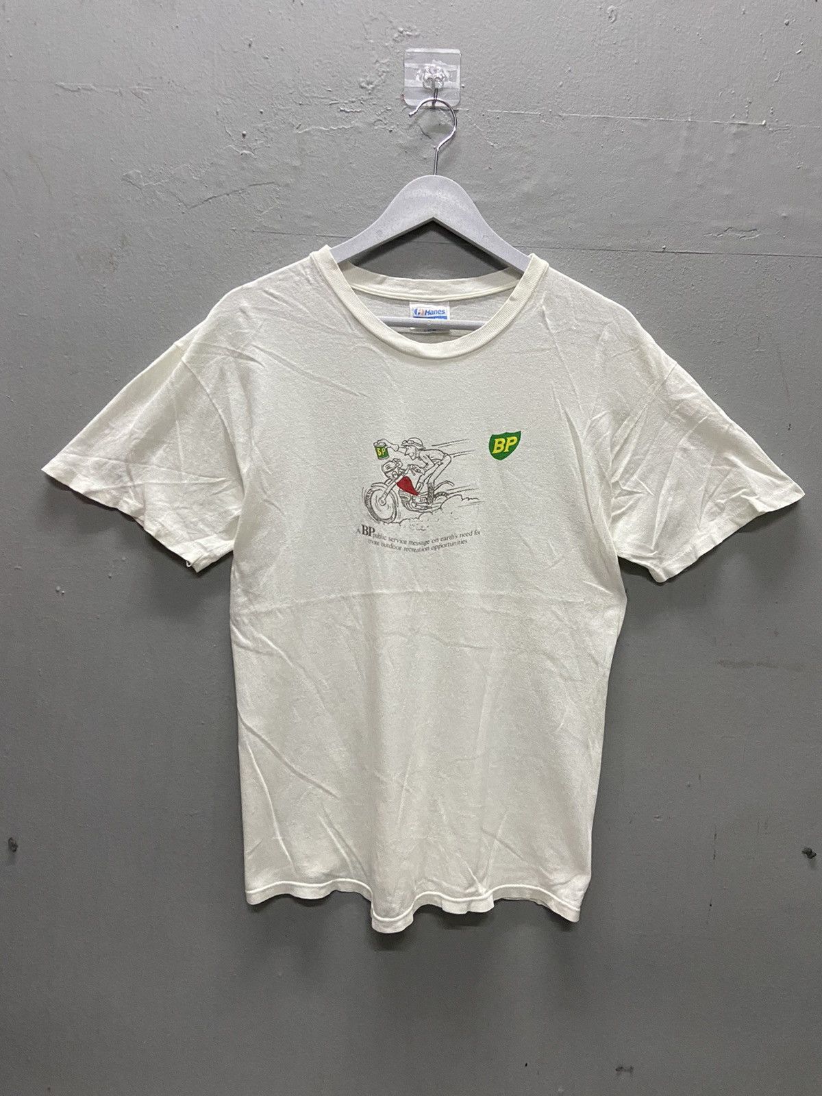 BP. VINTAGE BP OIL PUBLIC SERVICE SHORT SLEEVE TEE SHIRT Size US L / EU 52-54 / 3 - 1 Thumbnail