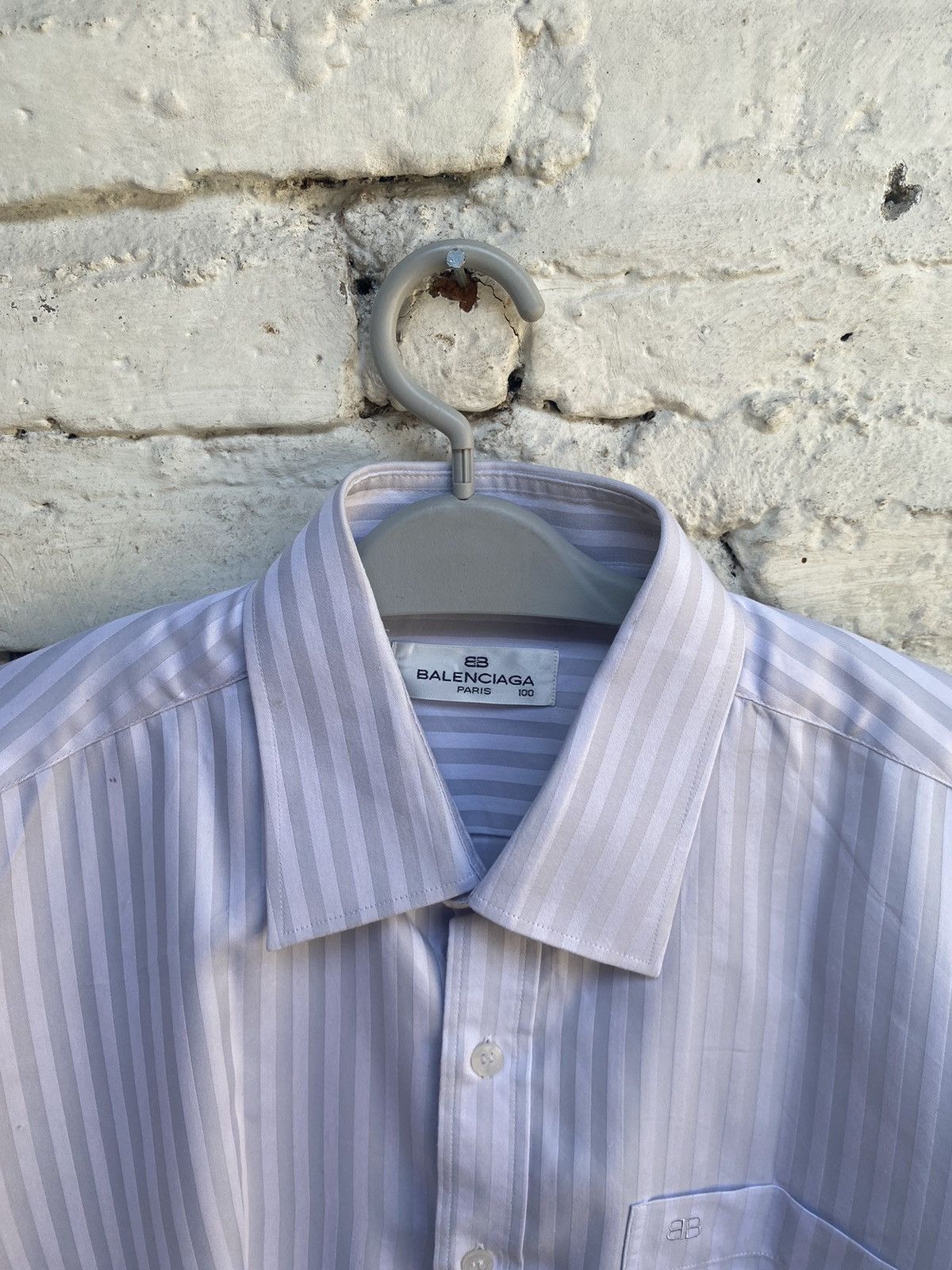 Balenciaga VINTAGE BALENCIAGA STRIPPED FORMAL LONG SHIRTS Size US L / EU 52-54 / 3 - 3 Thumbnail