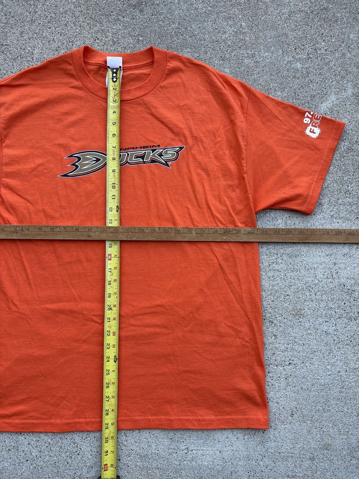 NHL Vintage 2006 NHL Anaheim Ducks “Honda Center” T-Shirt Sz. XL Size US XL / EU 56 / 4 - 5 Thumbnail