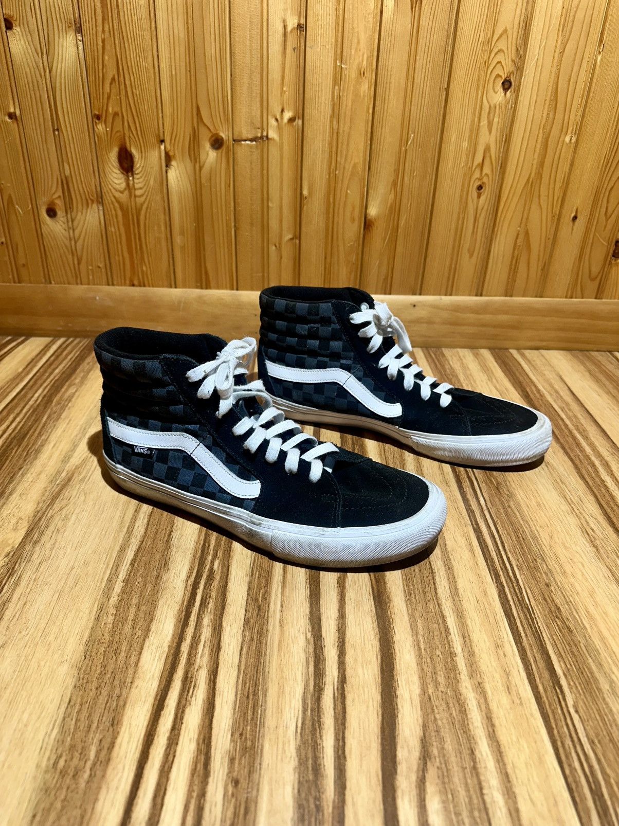 Vans Vans Black reflective checker background High-Top Sneakers Size US 11 / EU 44 - 2 Thumbnail