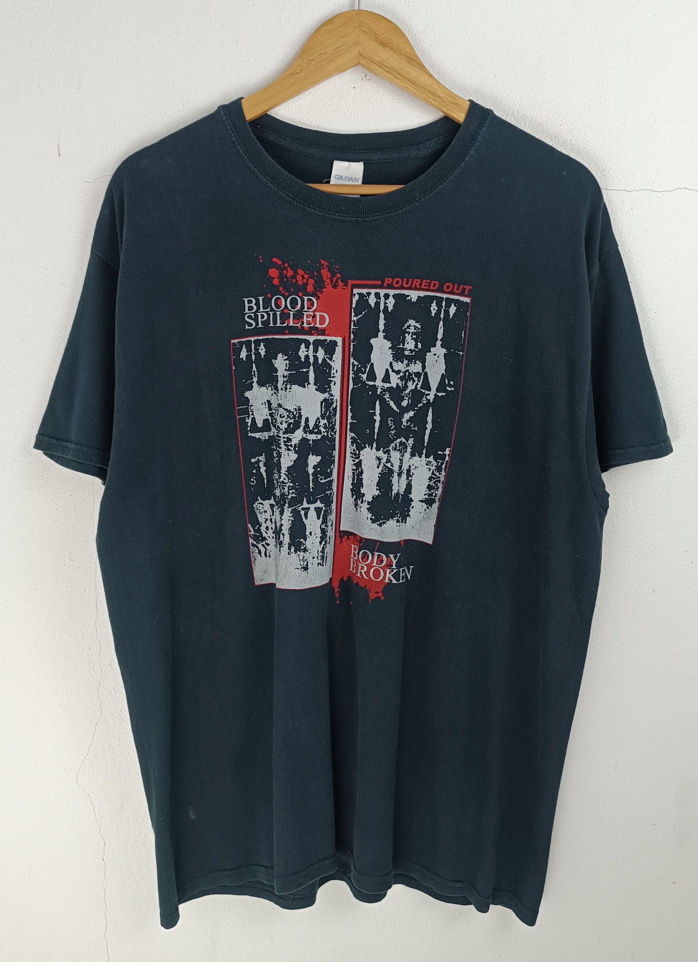 Band Tees VINTAGE POURED OUT HARDCORE TEE architects trivium unearth Size US L / EU 52-54 / 3 - 3 Thumbnail