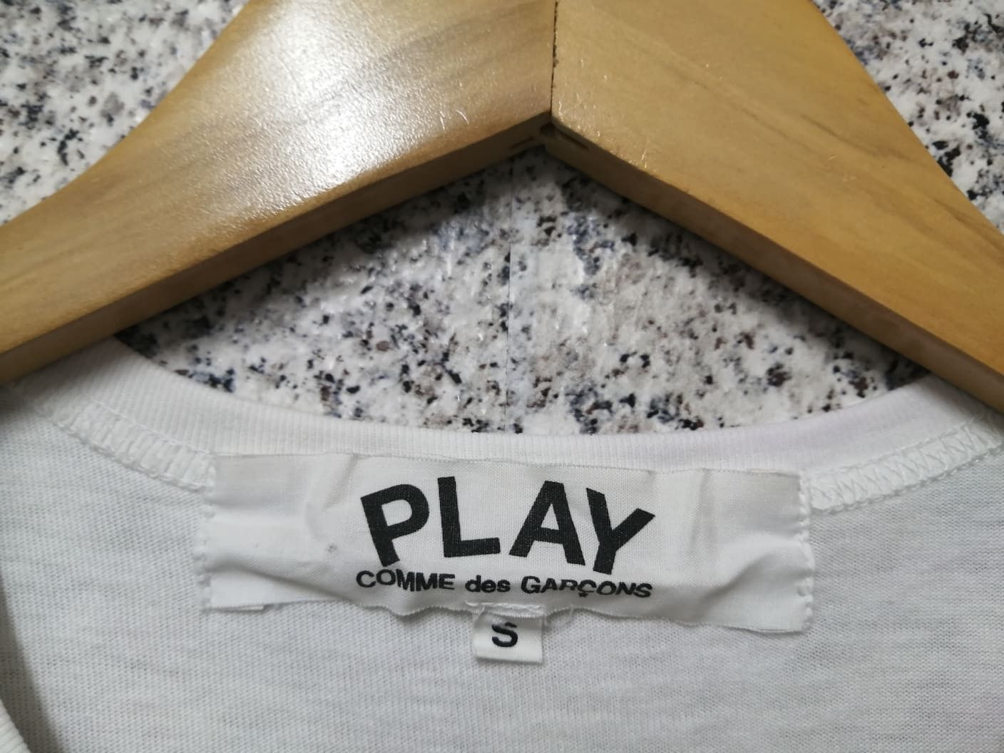Comme des Garcons × Comme des Garcons PLAY × Vintage VINTAGE COMME DES GARCONS PLAY BIG LOGO VERY RARE Size US S / EU 44-46 / 1 - 4 Thumbnail