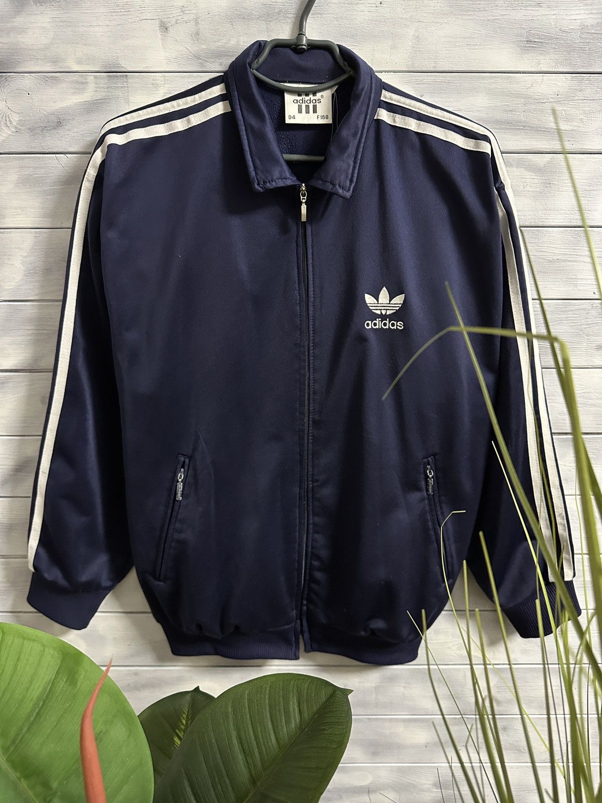 Adidas Rare Vintage Light Jacket Adidas Three Stripes Size US S / EU 44-46 / 1 - 1 Thumbnail
