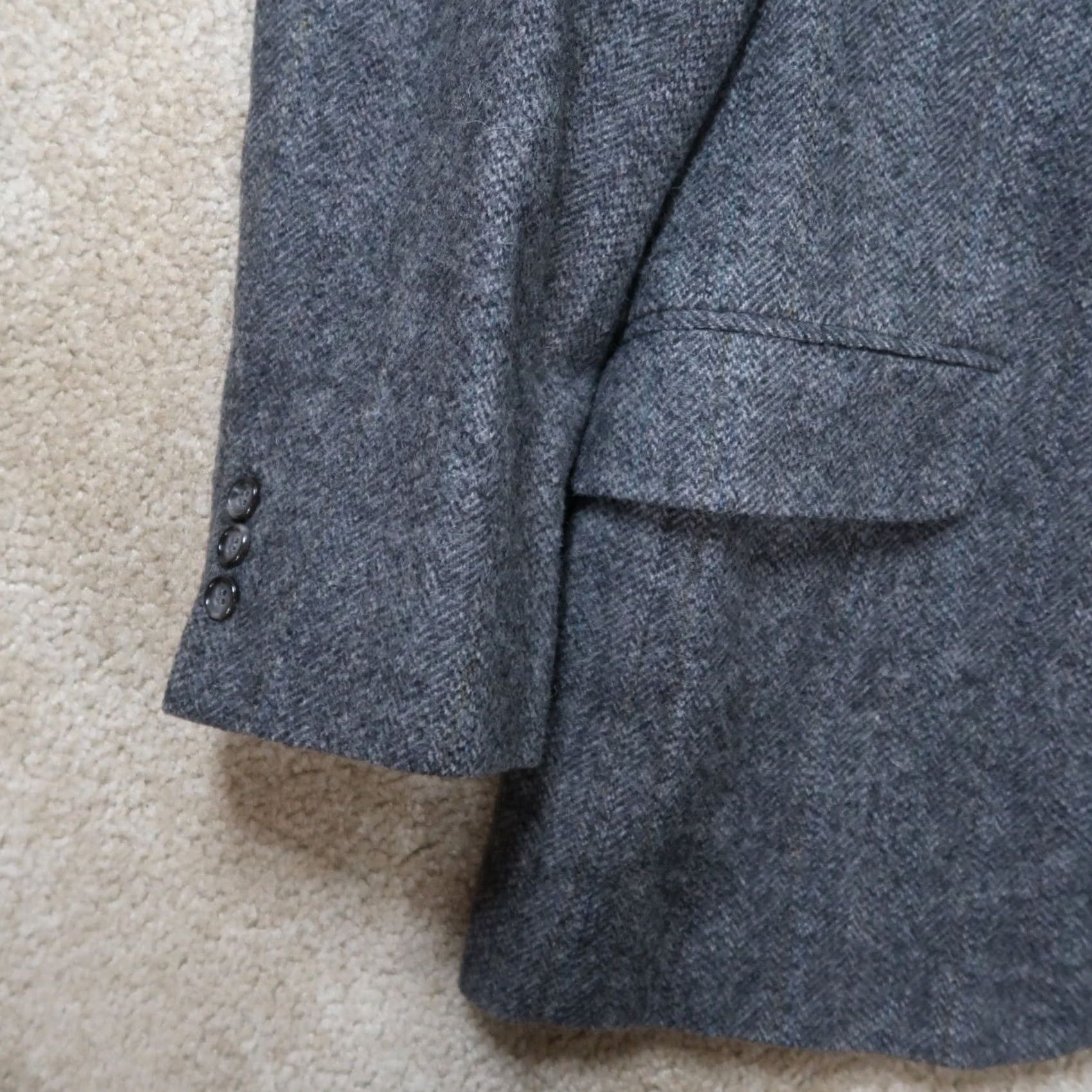 Vintage Heather and Tweed Blazer Jacket Men 44 Regular Gray 2 Button Single-Breasted Wool Tweed Vintage Jacket Blazer Mens Size 44R - 2 Thumbnail