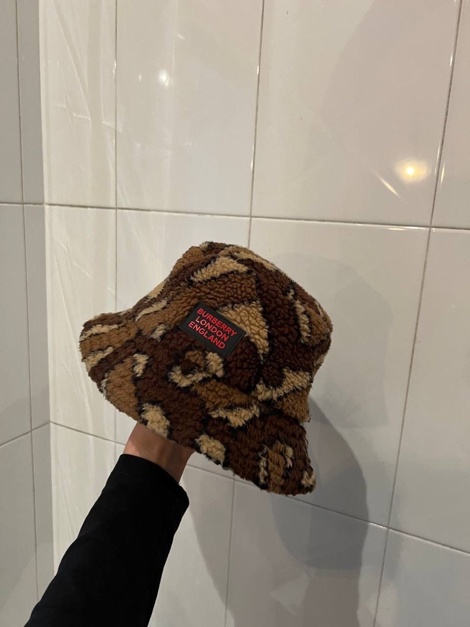 Burberry Burberry monogram sherpa bucket hat Size ONE SIZE - 2 Thumbnail