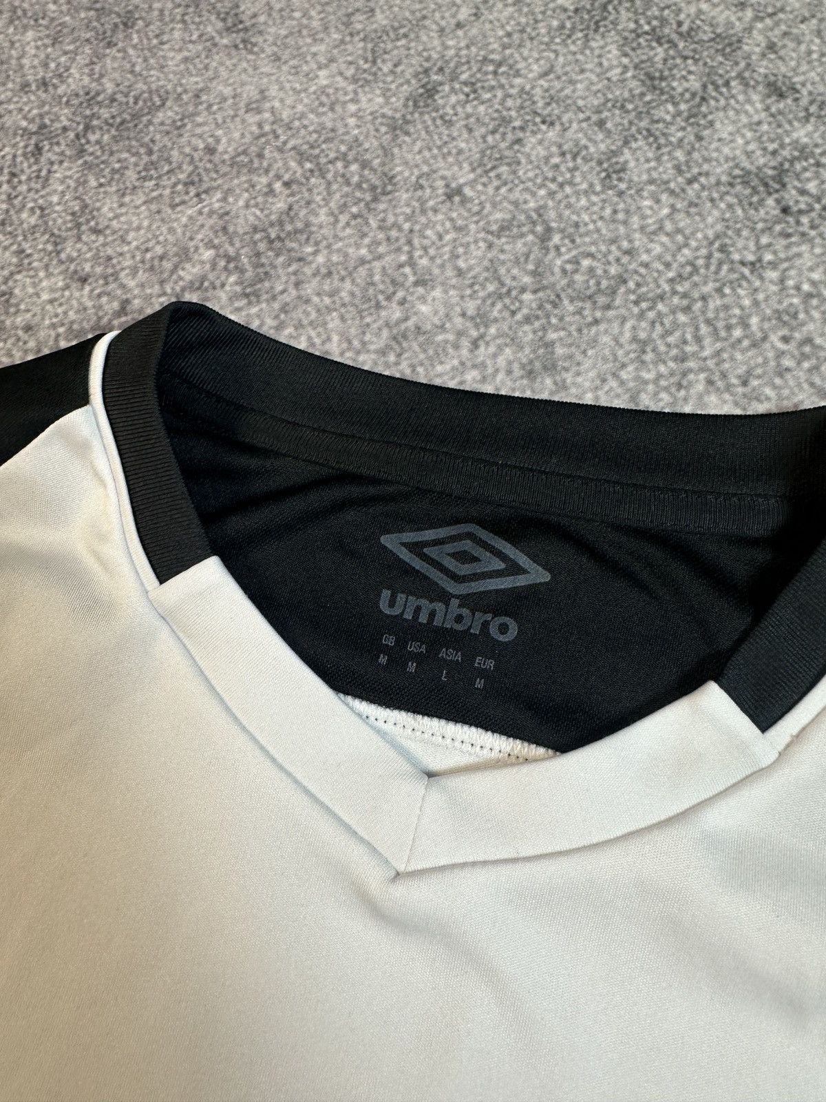 Umbro Umbro Derby County Soccer Jersey Streetwear Rare Tee Casual Size US M / EU 48-50 / 2 - 3 Thumbnail
