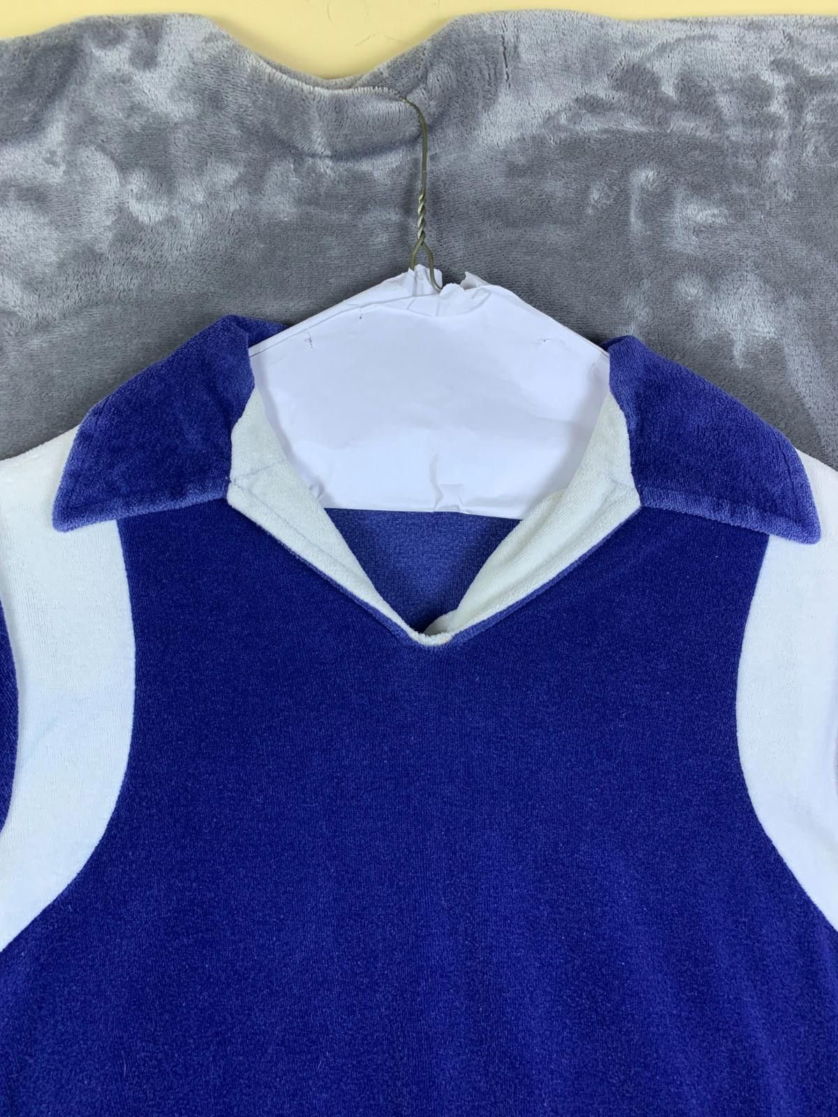 Designer 70s ELY Johnny Collar Plush Cotton Pullover LS Polo (274) Size US S / EU 44-46 / 1 - 3 Thumbnail
