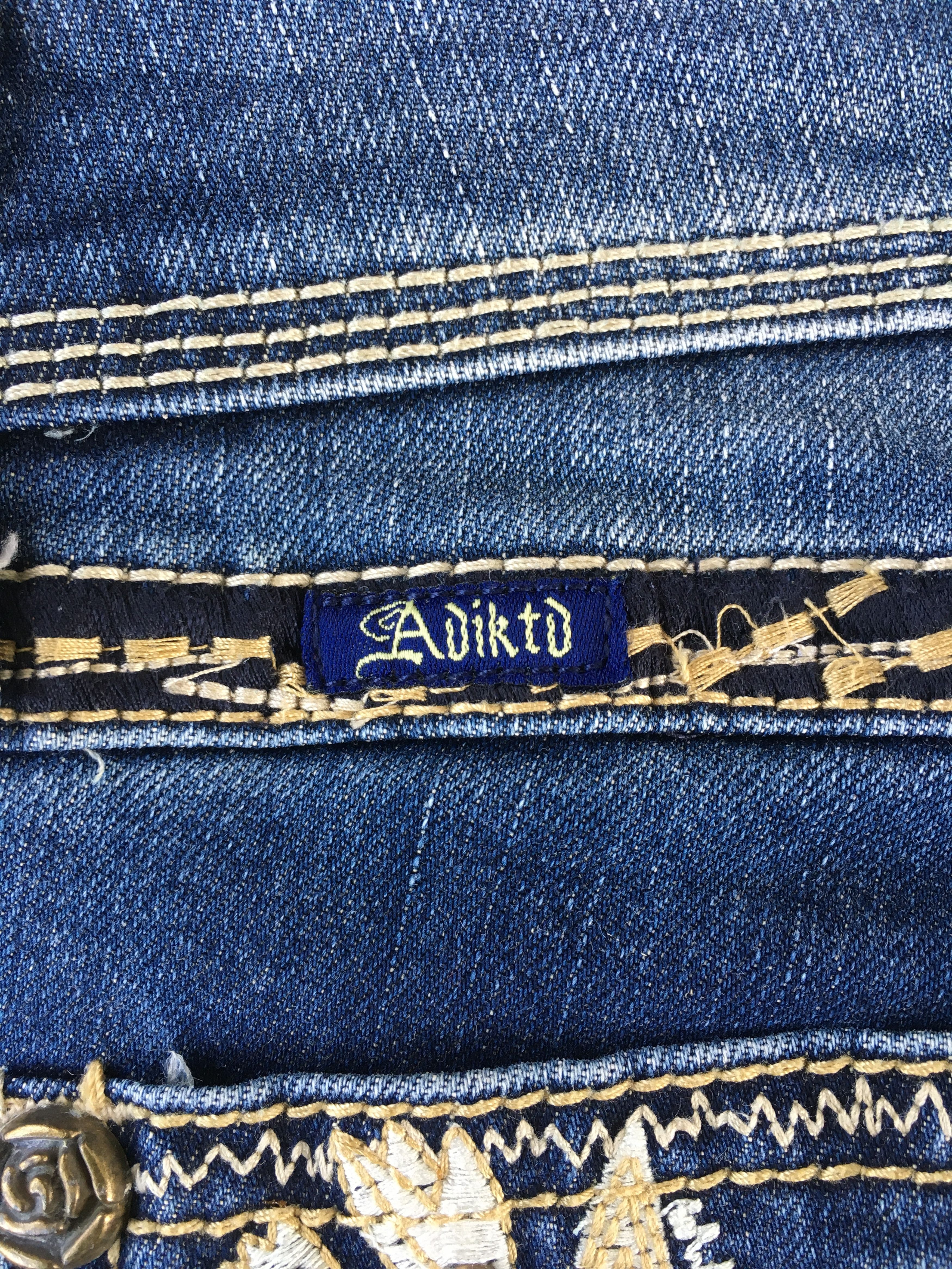 Japanese Brand Y2K medium blue wash 2000’s slim bootcut D-1056 Size 29" - 10 Thumbnail