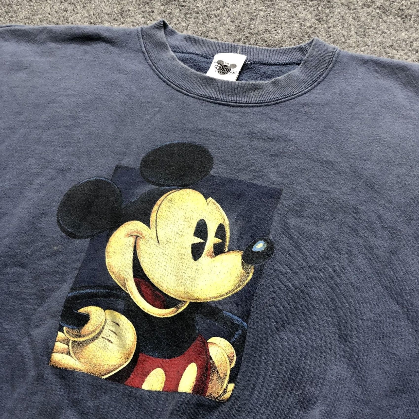 Disney VINTAGE The Disney Catalog Sweatshirt Mens XL Blue Mickey Mouse Graphic Made USA Size US XL / EU 56 / 4 - 4 Thumbnail