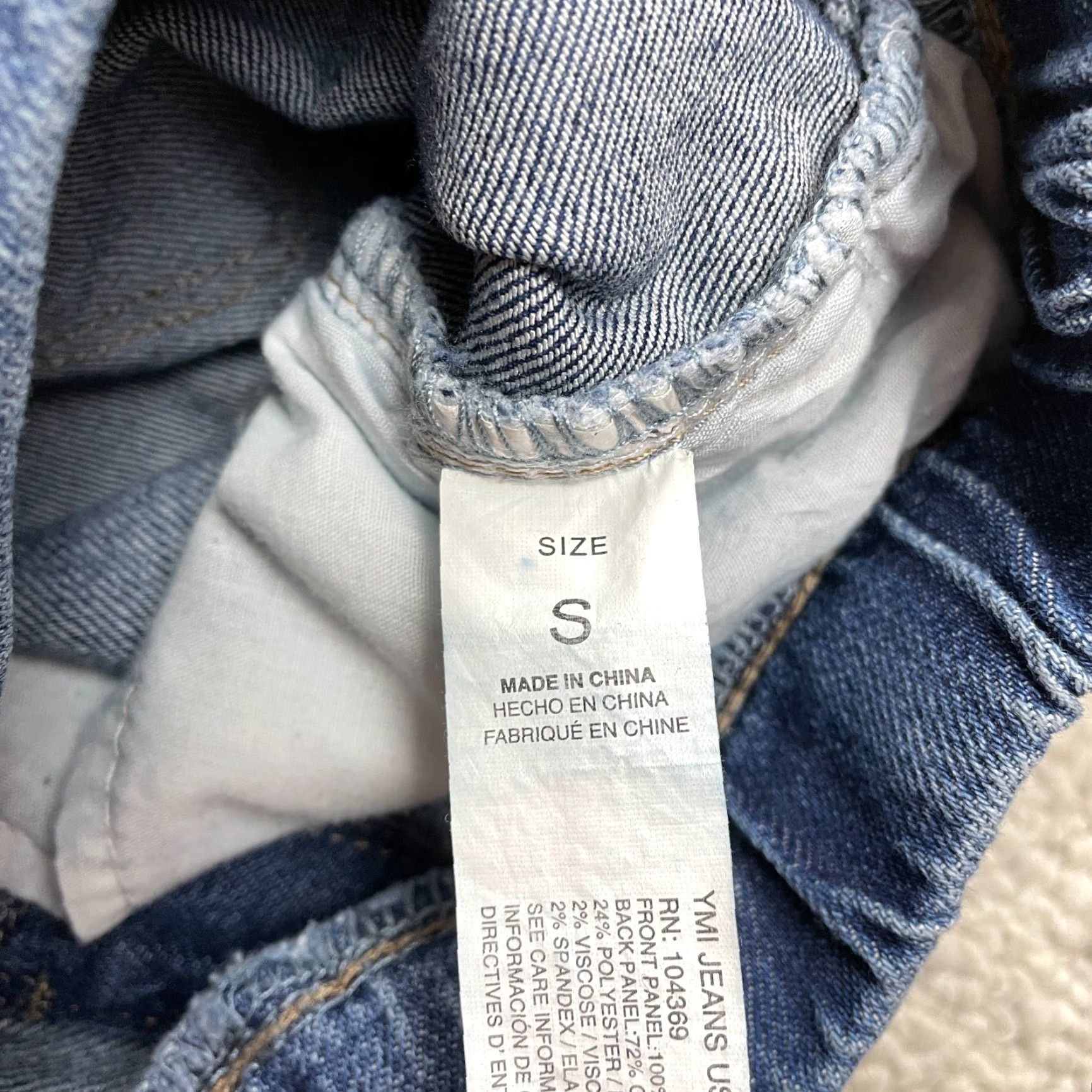 Vintage YMI Skirt Girls Small Blue Denim Dark Wash Distressed Elastic Waist Short Jean Size 28" / US 6 / IT 42 - 5 Thumbnail