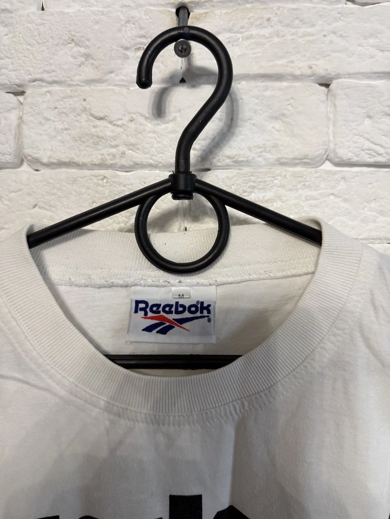 Reebok Vintage Reebok Natal Sharks Tshirt 90`s Sz M Size US M / EU 48-50 / 2 - 4 Thumbnail