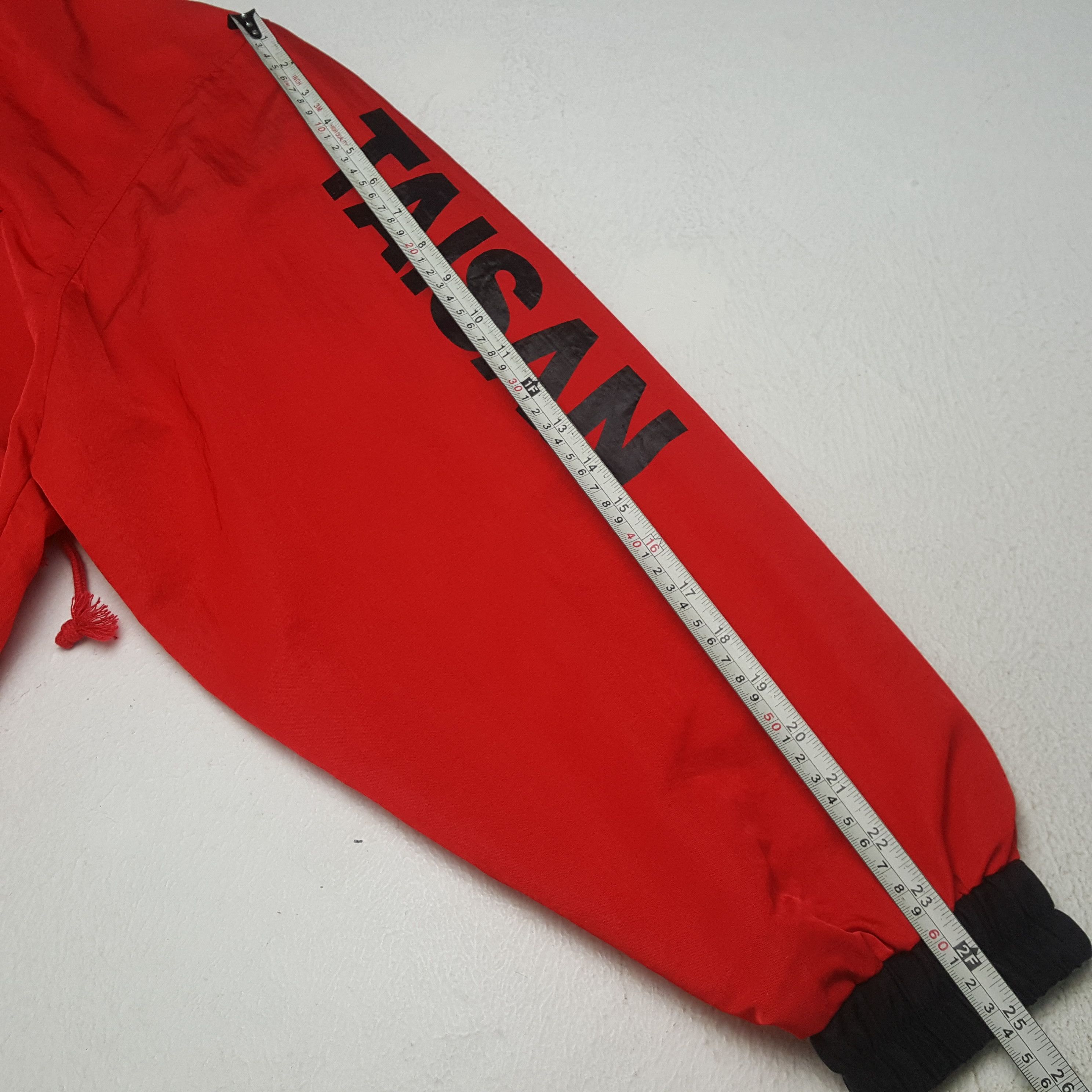 Vintage Team Taisan Porsche Ferrari Bentley Motorsports Jacket Size US L / EU 52-54 / 3 - 12 Thumbnail
