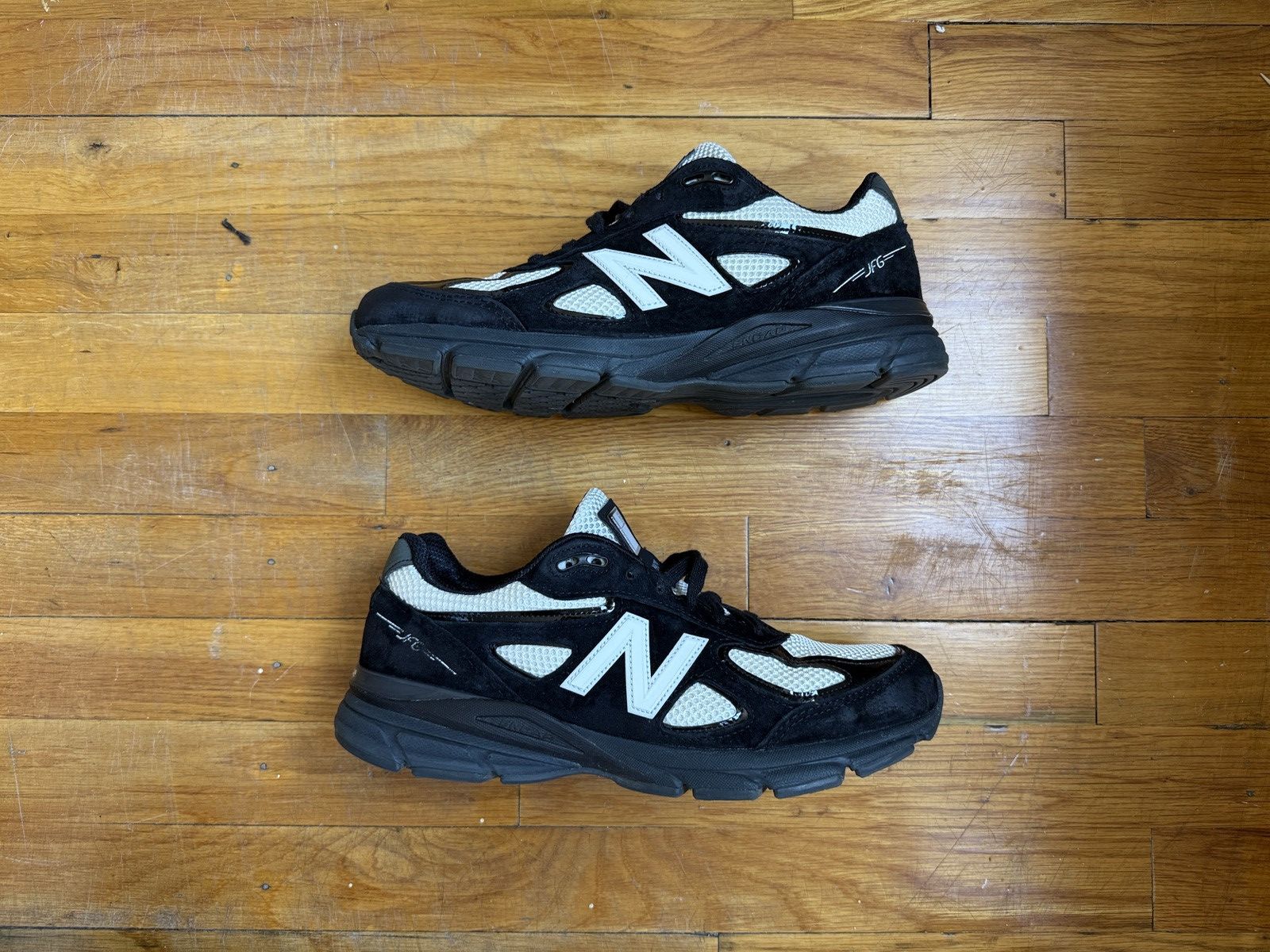 New Balance New Balance 990v4 MiUSA Joe Freshgoods 1998 Outro Size US 9.5 / EU 42-43 - 2 Thumbnail