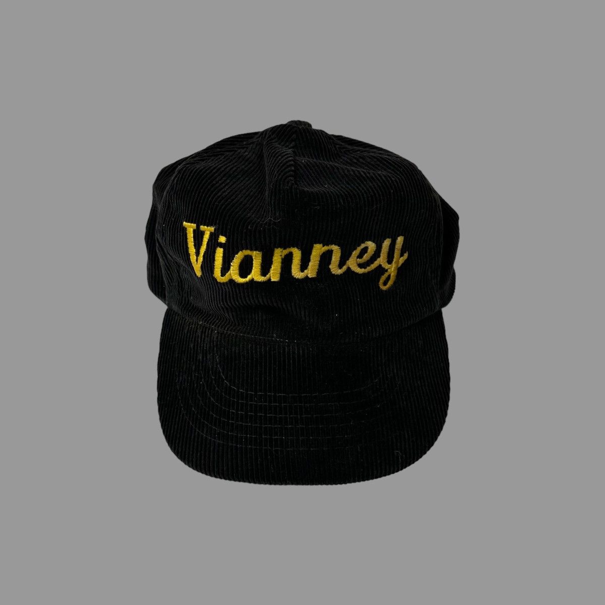 Vintage Vintage 1990s black corduroy hat Size ONE SIZE - 1 Thumbnail