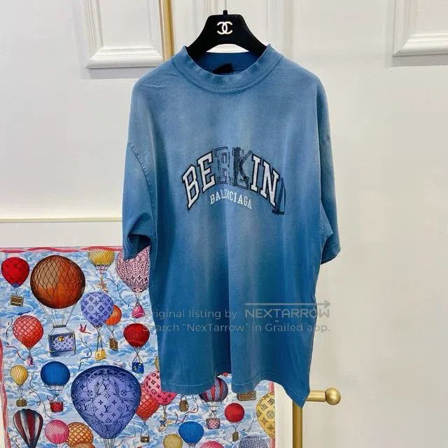 Balenciaga Balenciaga Blue letter short-sleeve Size US XS / EU 42 / 0 - 1 Thumbnail