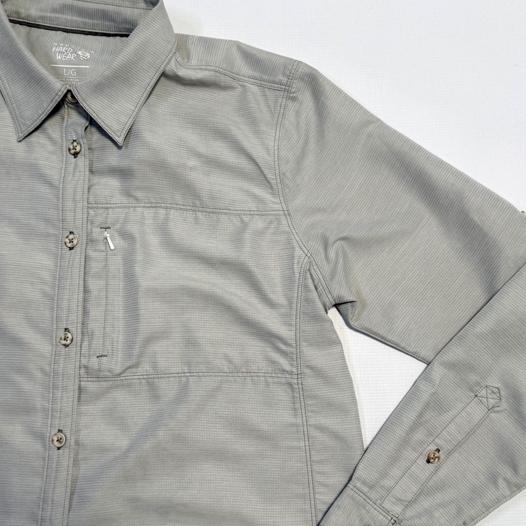 Mountain Hardwear Mountain Hardwear Shirt Mens L Gray Long Sleeve Button Zip Pocket Hiking Size US L / EU 52-54 / 3 - 7 Thumbnail