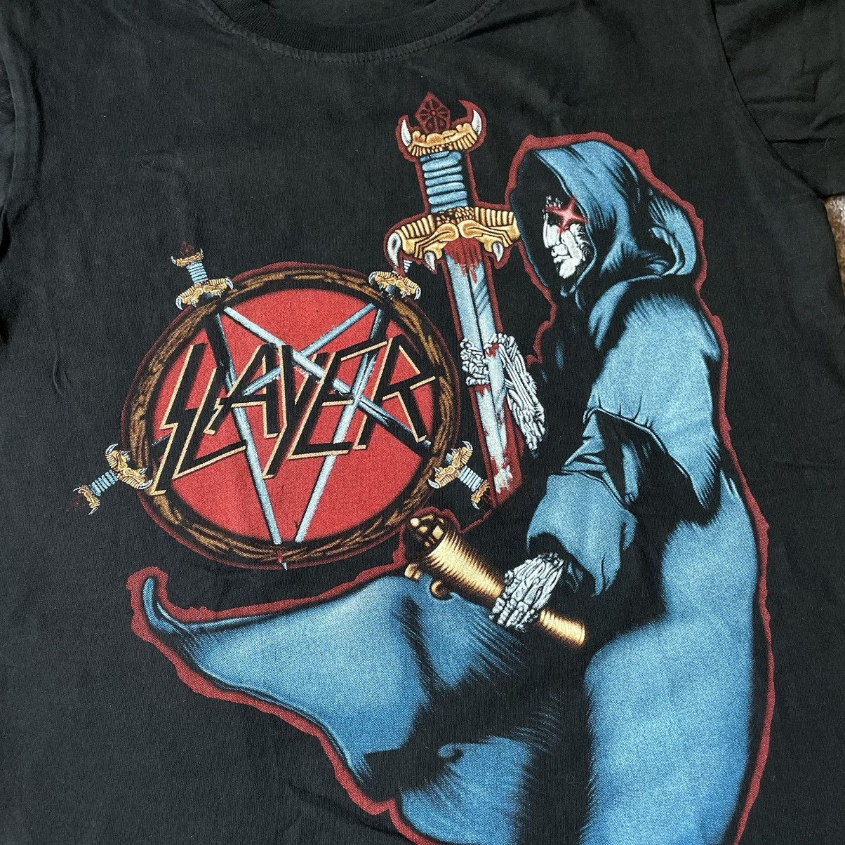Vintage Vintage 90s Slayer Graphic Tee Punk Horror Thrashed Boxy S Size US S / EU 44-46 / 1 - 6 Thumbnail