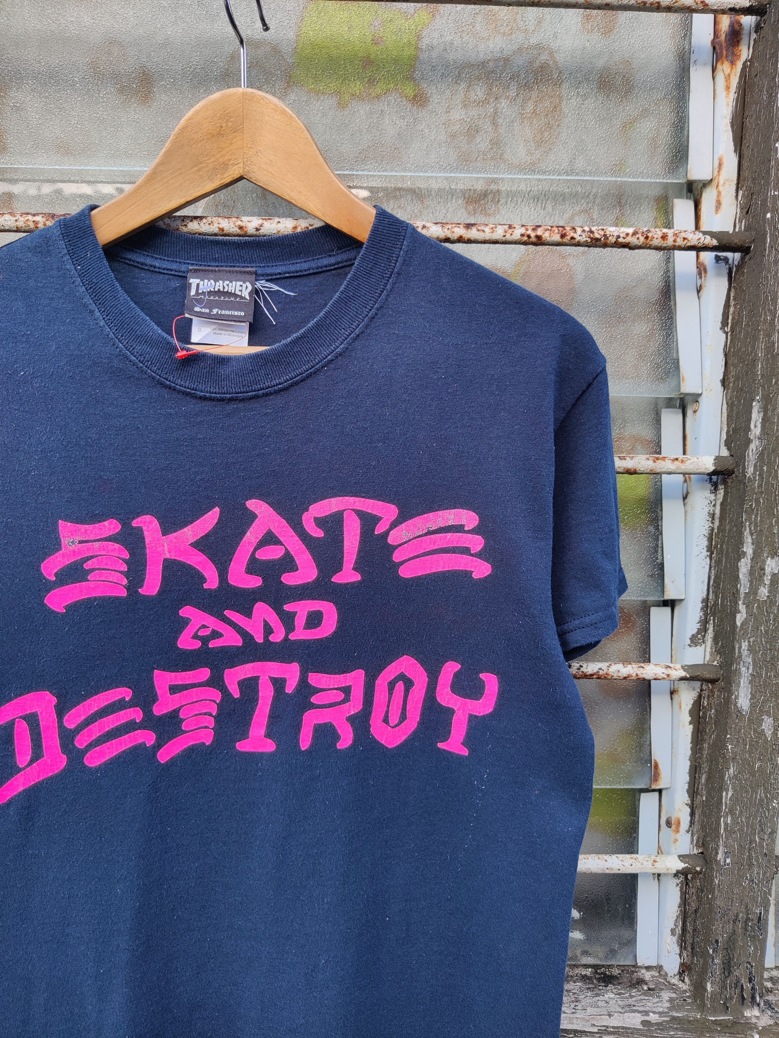 Thrasher 🔥Best Offer🔥 Vintage Thrasher Skate & Destroy Shirt Size US S / EU 44-46 / 1 - 3 Thumbnail
