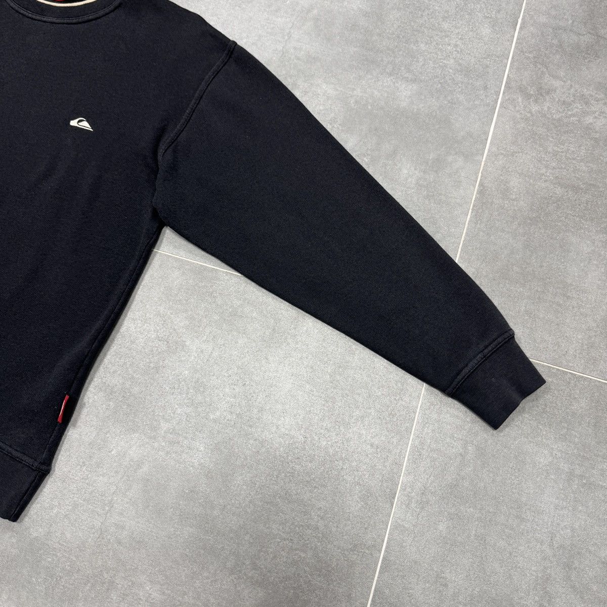 Quiksilver × Vintage Vintage Quiksilver Velour Logo Sweatshirt Size S Size US S / EU 44-46 / 1 - 9 Thumbnail