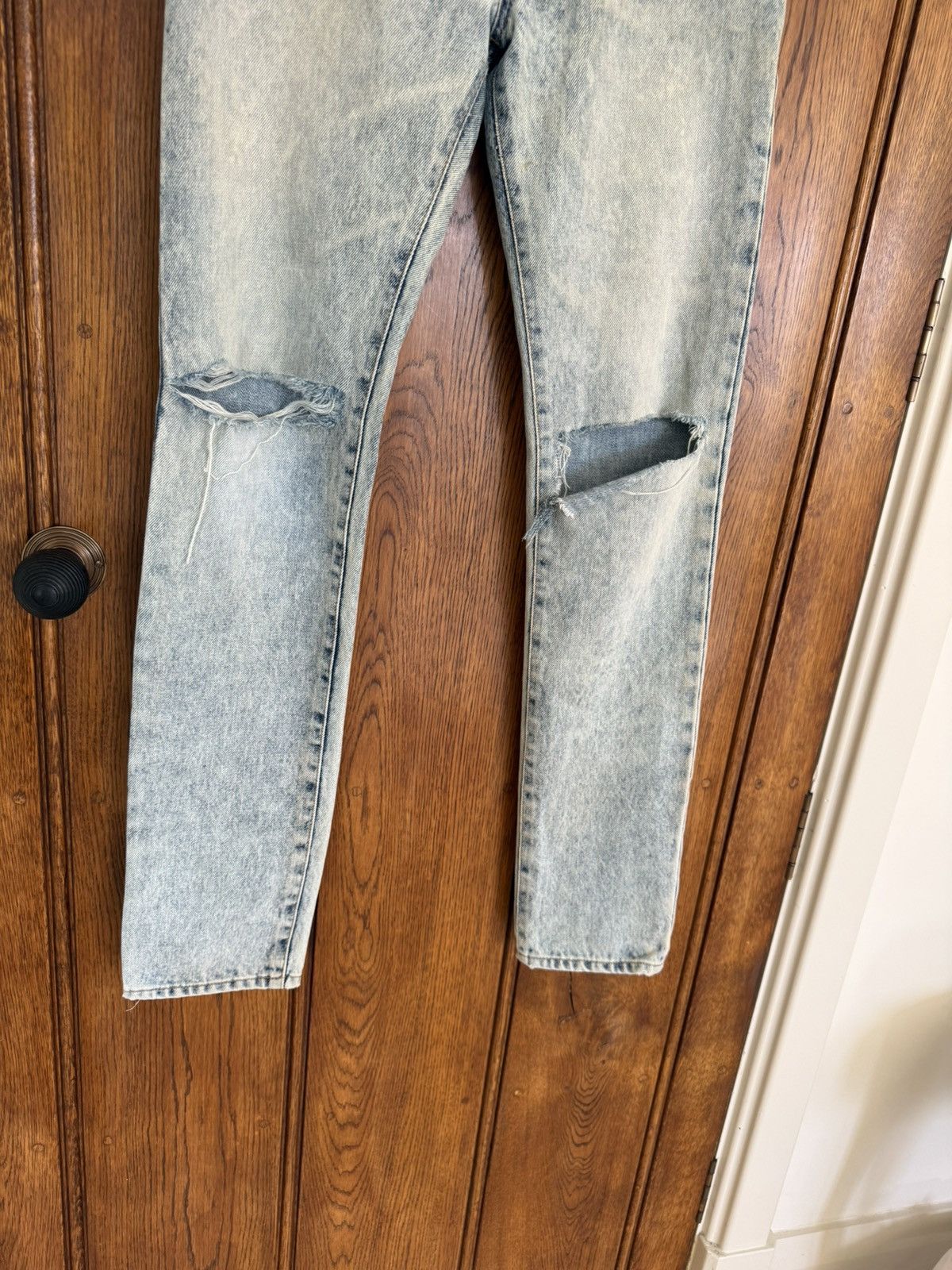 Saint Laurent Paris 1/1 SS16 Saint Laurent knee slit crash hedi jeans 28 sample Size US 28 / EU 44 - 11 Thumbnail