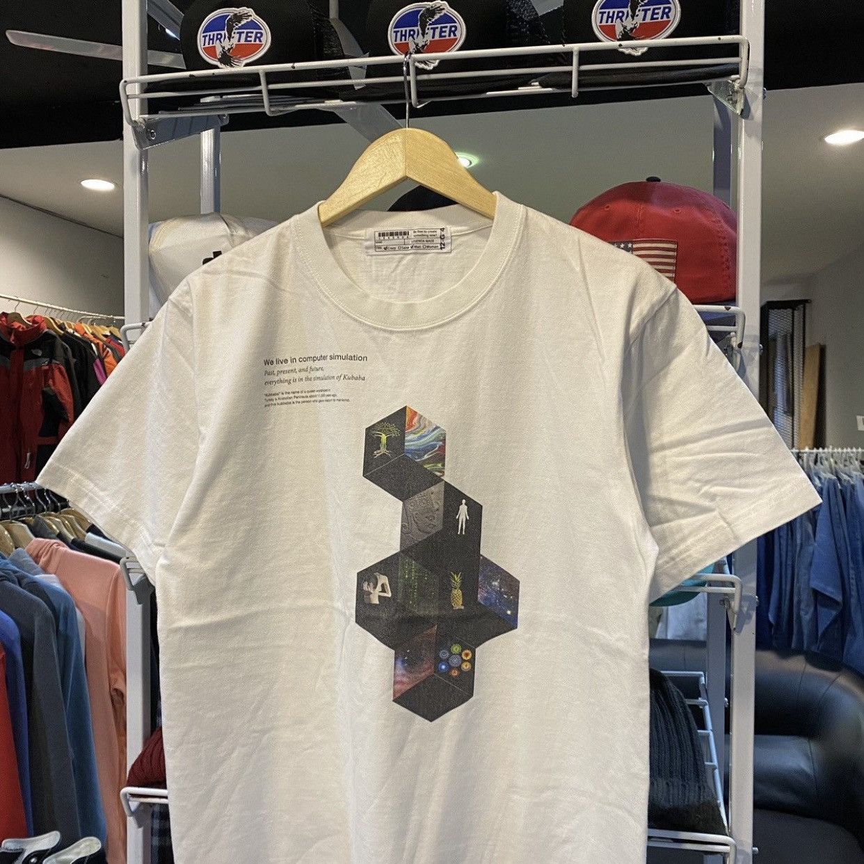 Legendary Goods VINTAGE Legenda We Live In Computer Solution Graphic T-Shirt Size US L / EU 52-54 / 3 - 3 Thumbnail