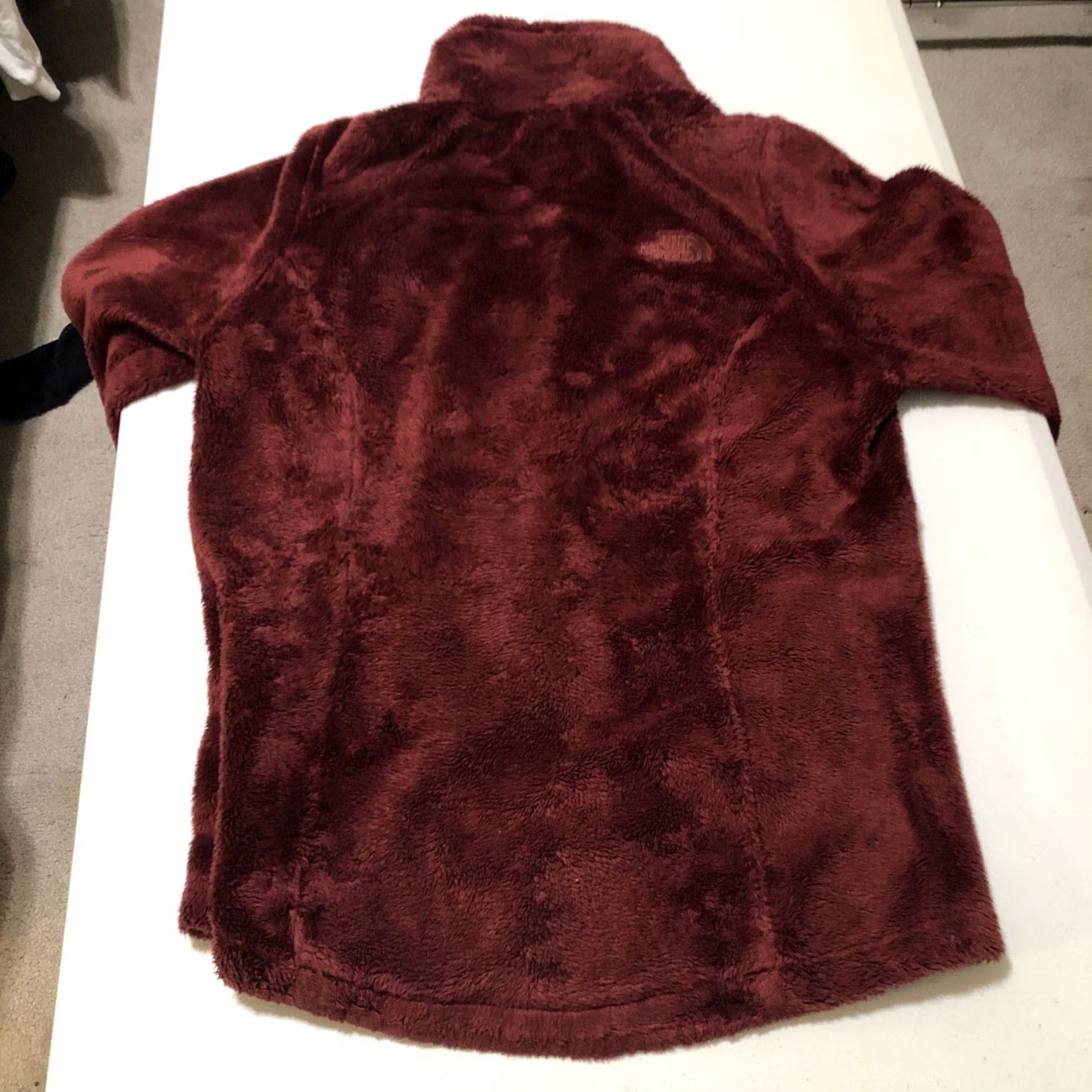 The North Face The North Face Osito Jacket Burgundy Small Women's Fleece Zip With Authentic Tag Size S / US 4 / IT 40 - 7 Thumbnail