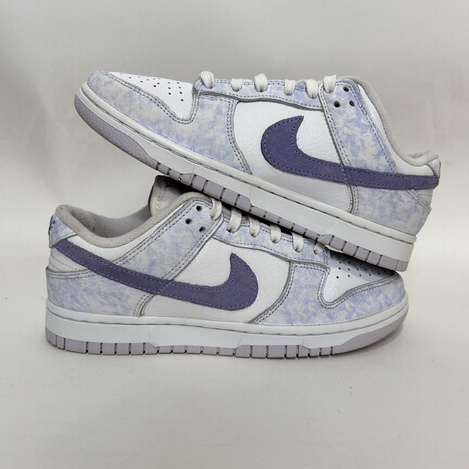 Nike Nike Dunk Low OG WMNS “Purple Pulse” Size US 4.5 / IT 34.5 - 1 Thumbnail