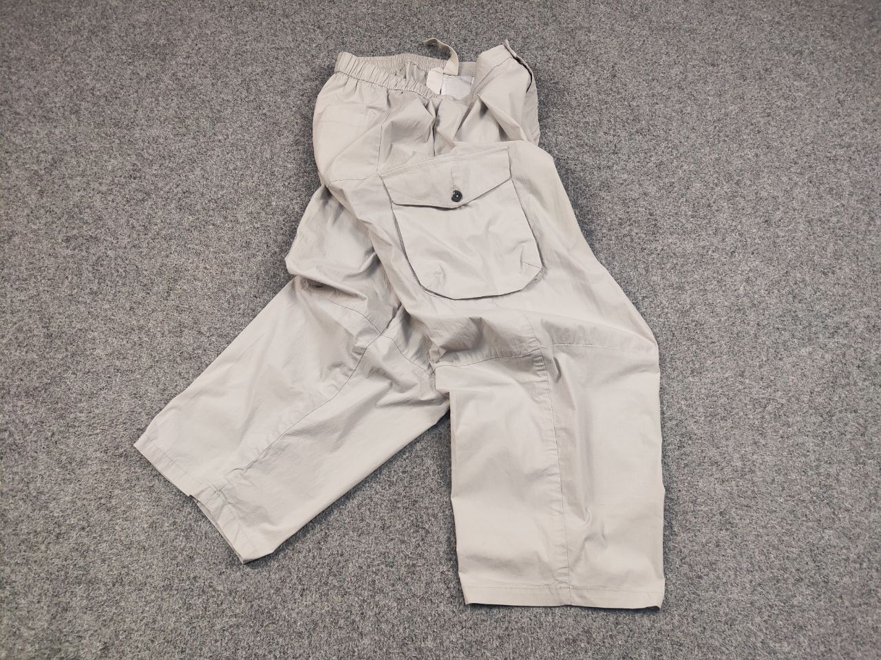 Japanese Brand Rizhuo Japanese Design Beige Baggy Cargo Trouser Pants Size US 32 / EU 48 - 2 Thumbnail