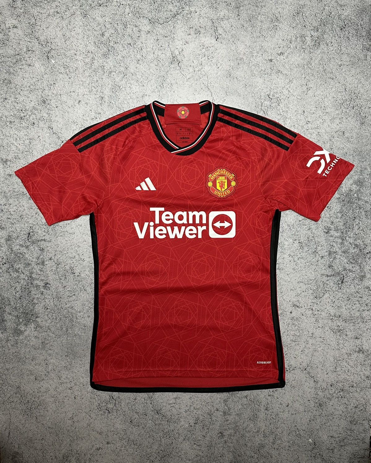 Adidas Adidas Manchester United 2023/2024 Home Jersey Size US M / EU 48-50 / 2 - 1 Thumbnail