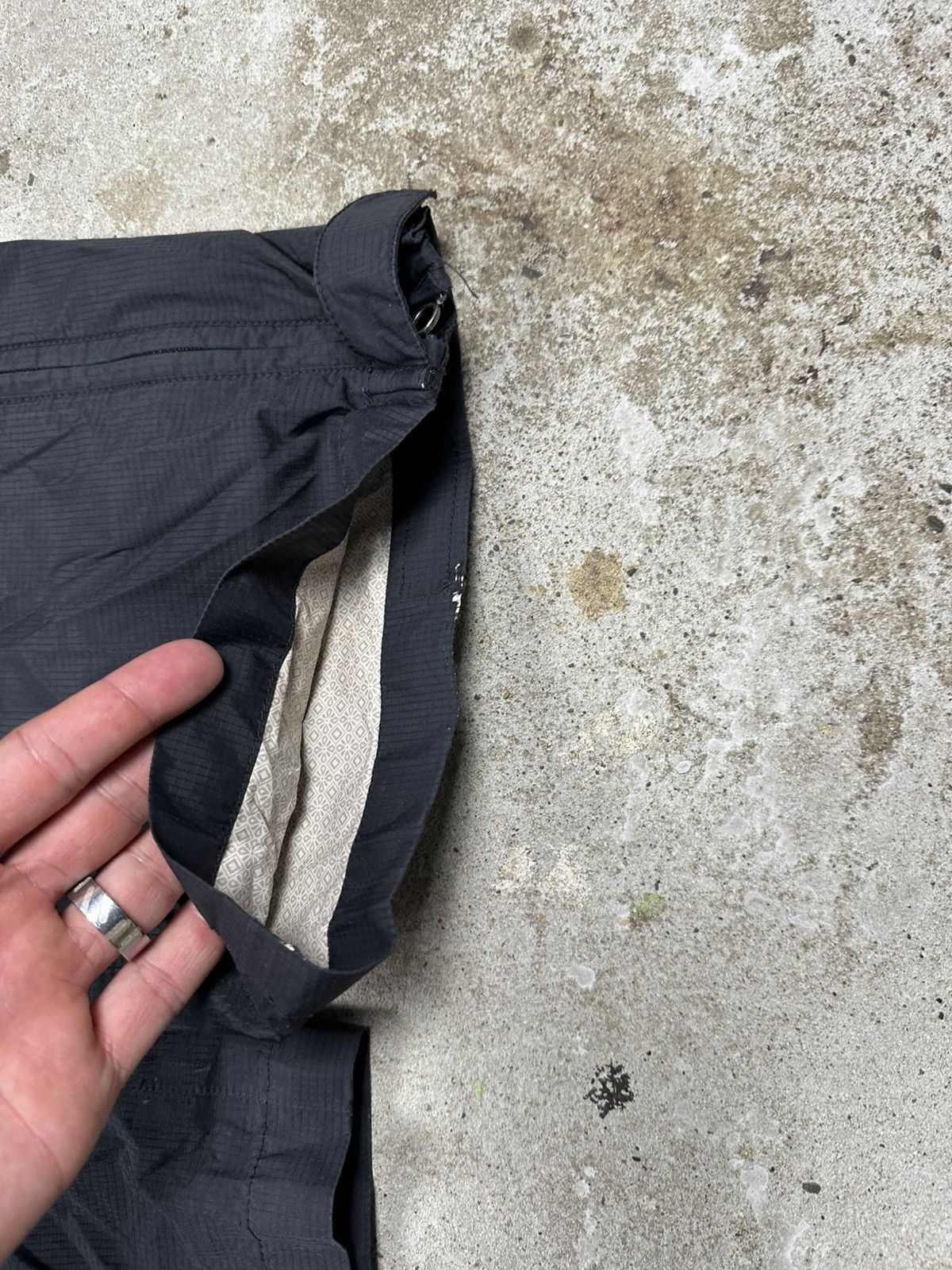 The North Face The North Face HyVent 2.5L Black Membrane Pants Outdoor Size US 31 - 11 Thumbnail