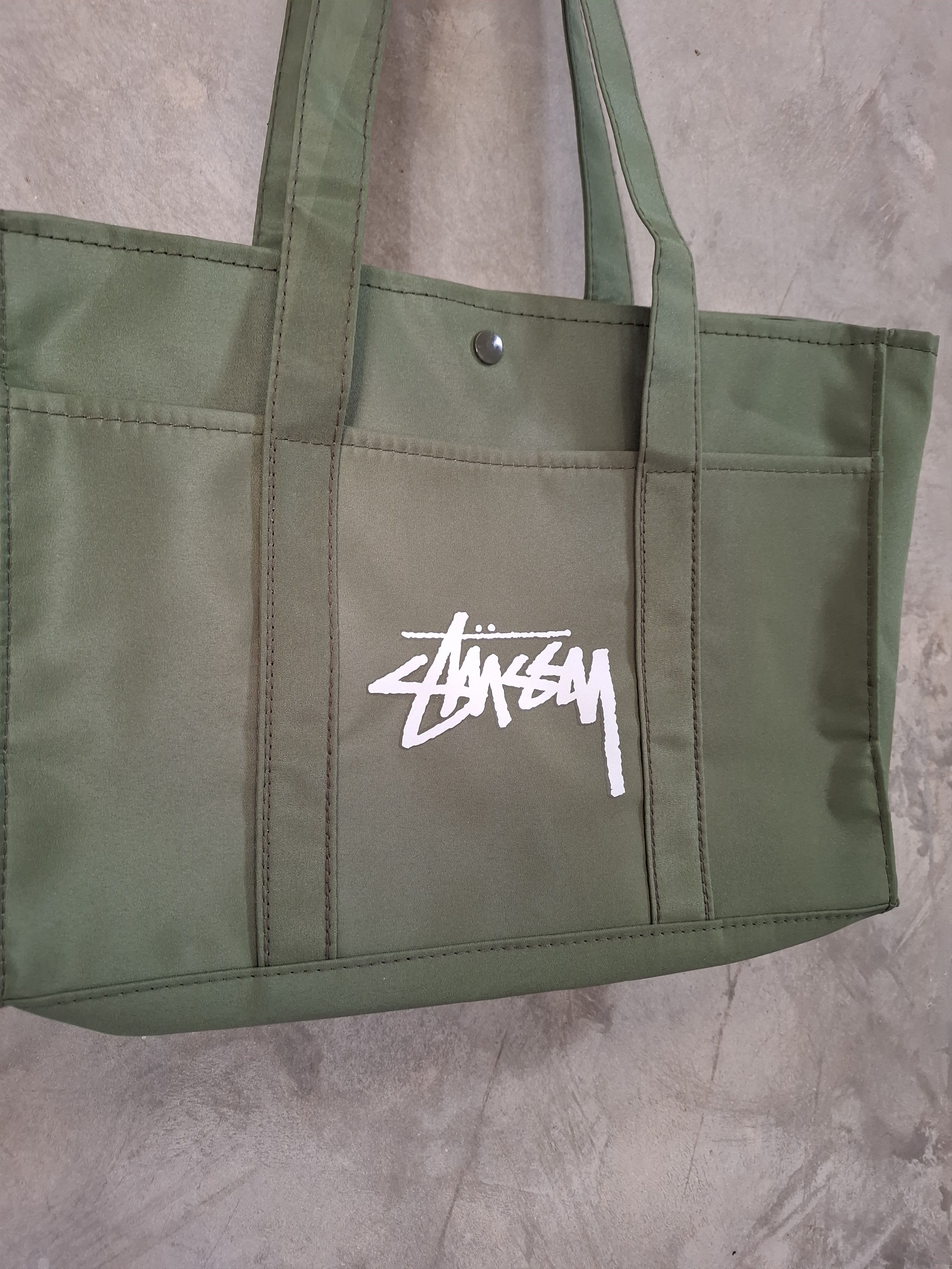 Stussy Stussy military green totebag japan appendix magazine Size ONE SIZE - 2 Thumbnail